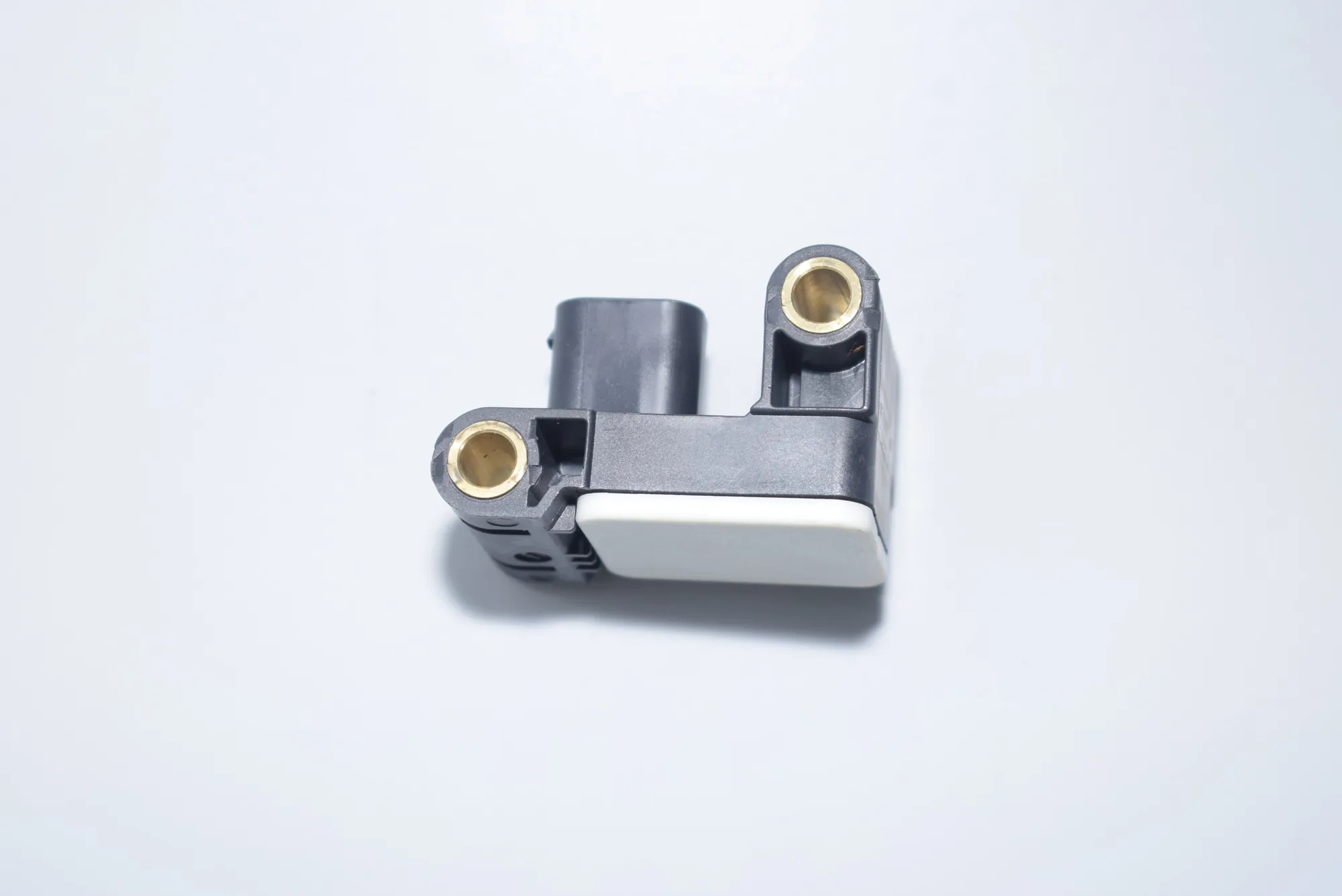 Front Right Impact Sensor – OEM 6956485 · BMW 3 Coupe (E92) 325 i 2006 – 3