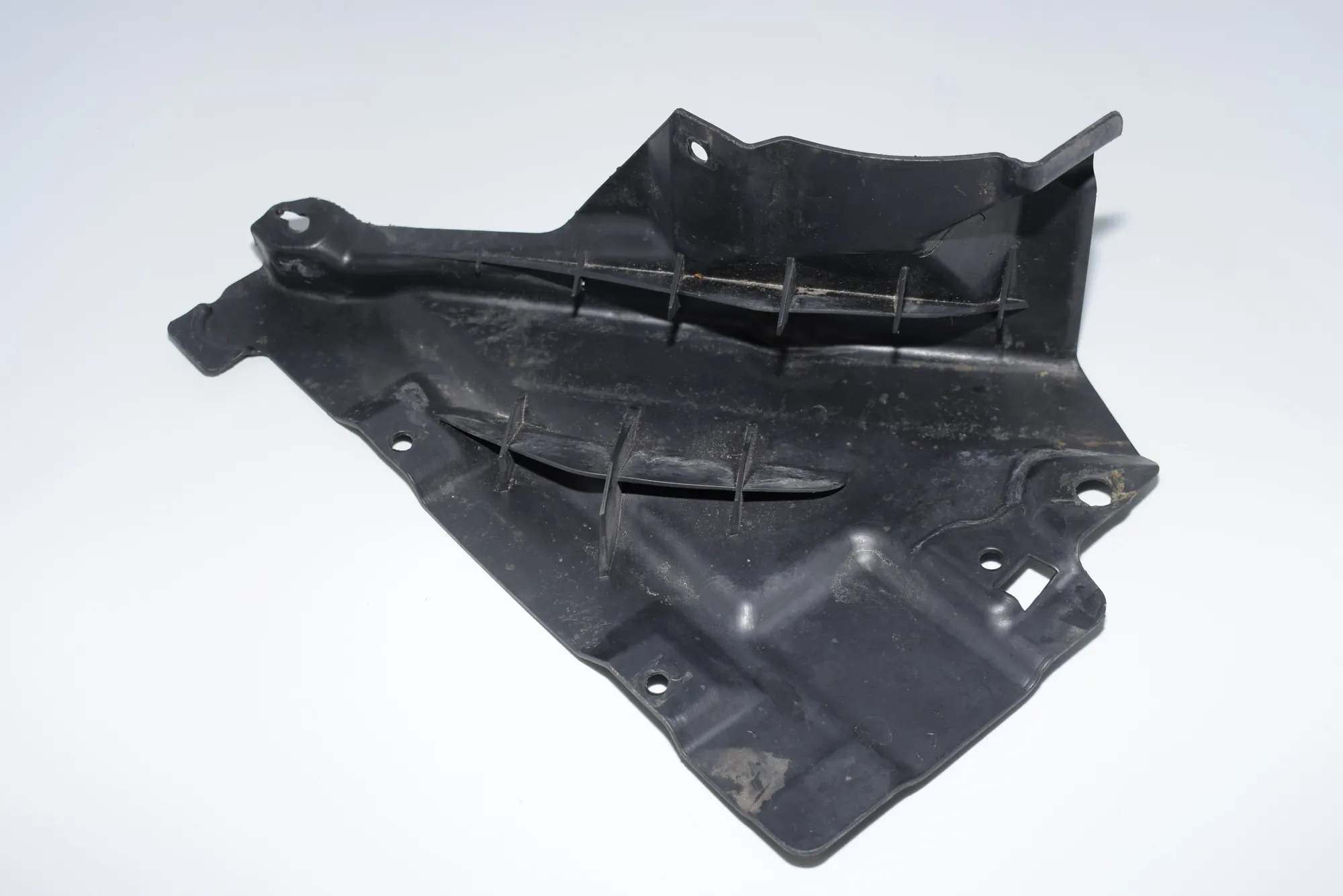 Other Underbody Cover – OEM 7159189 · BMW 3 Coupe (E92) 325 i 2006 – 3