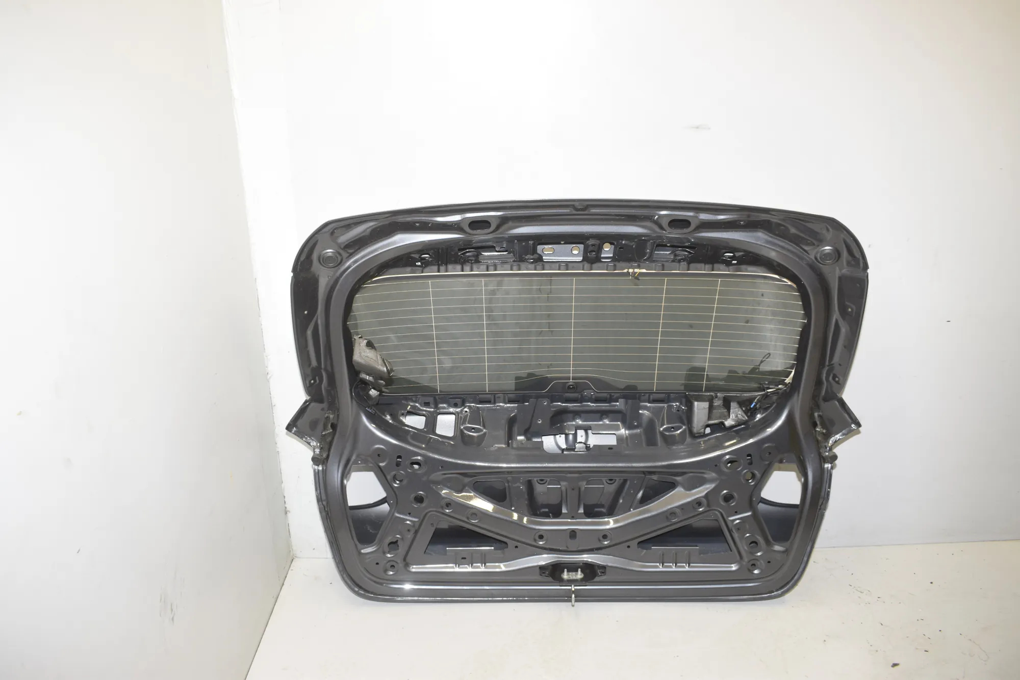 Tailgate Bootlid · BMW 2 Gran Tourer (F46) 216 i 2018 – 3