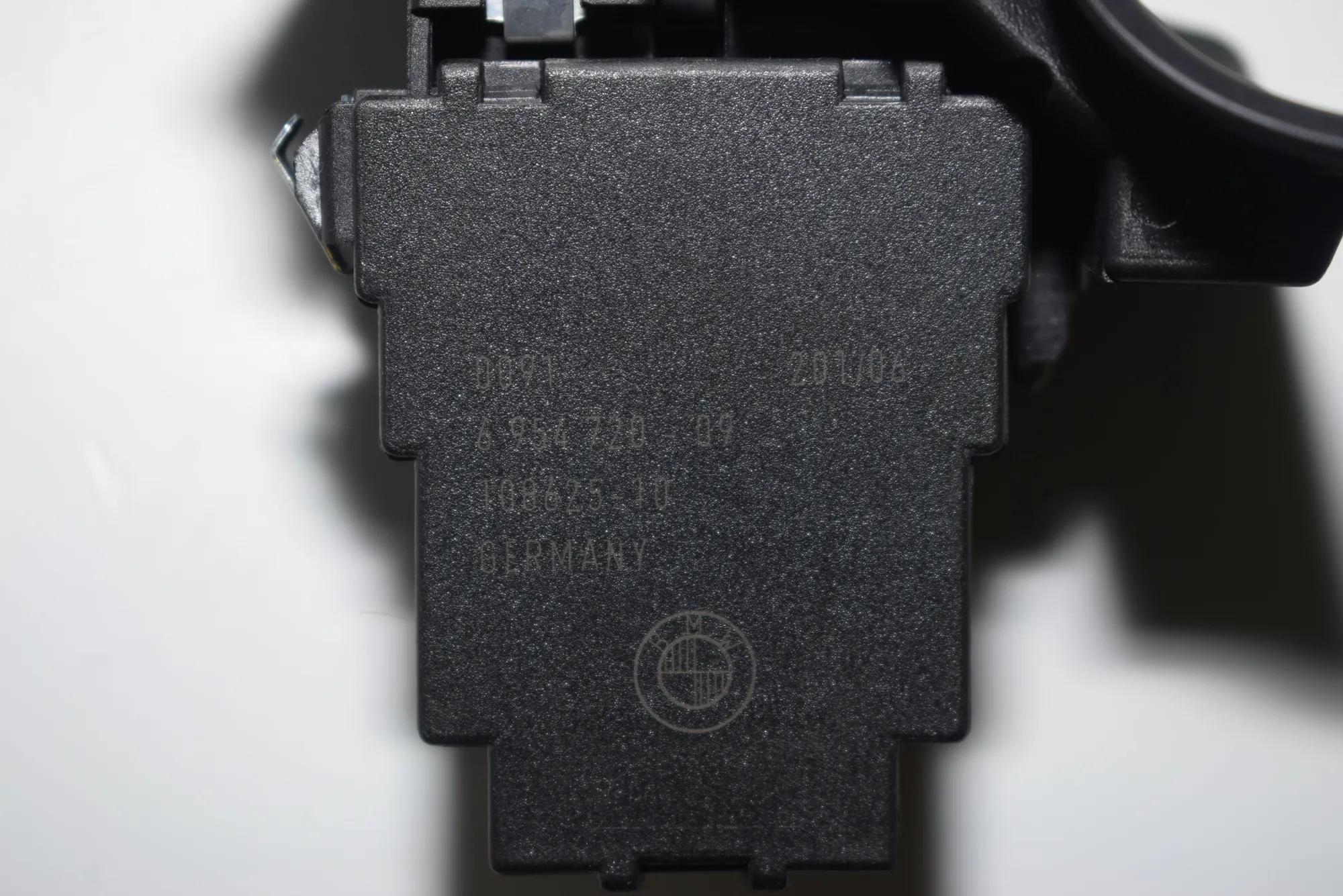 Ignition Lock – OEM 6954720 · BMW 3 Coupe (E92) 325 i 2006 – 4