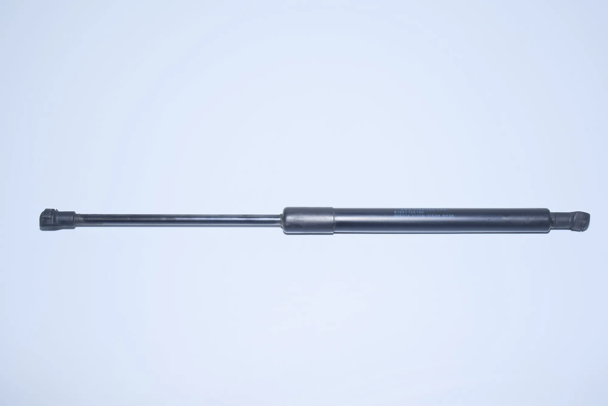 Front Left Bonnet Strut – OEM 7129190 · BMW 3 Coupe (E92) 325 i 2006 – 4