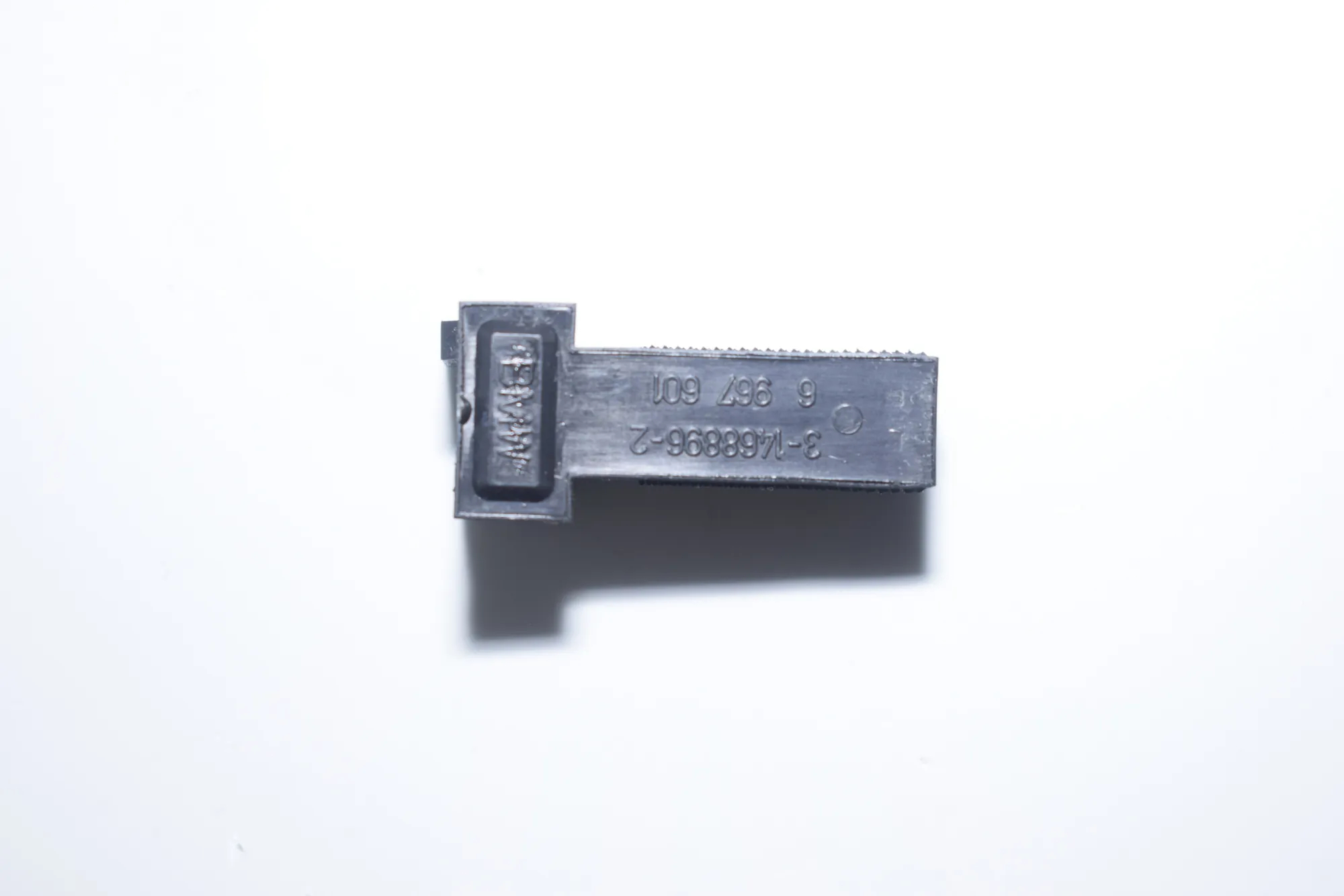 Other Control Units – OEM 6967601 · BMW 3 Coupe (E92) 325 i 2006 – 4
