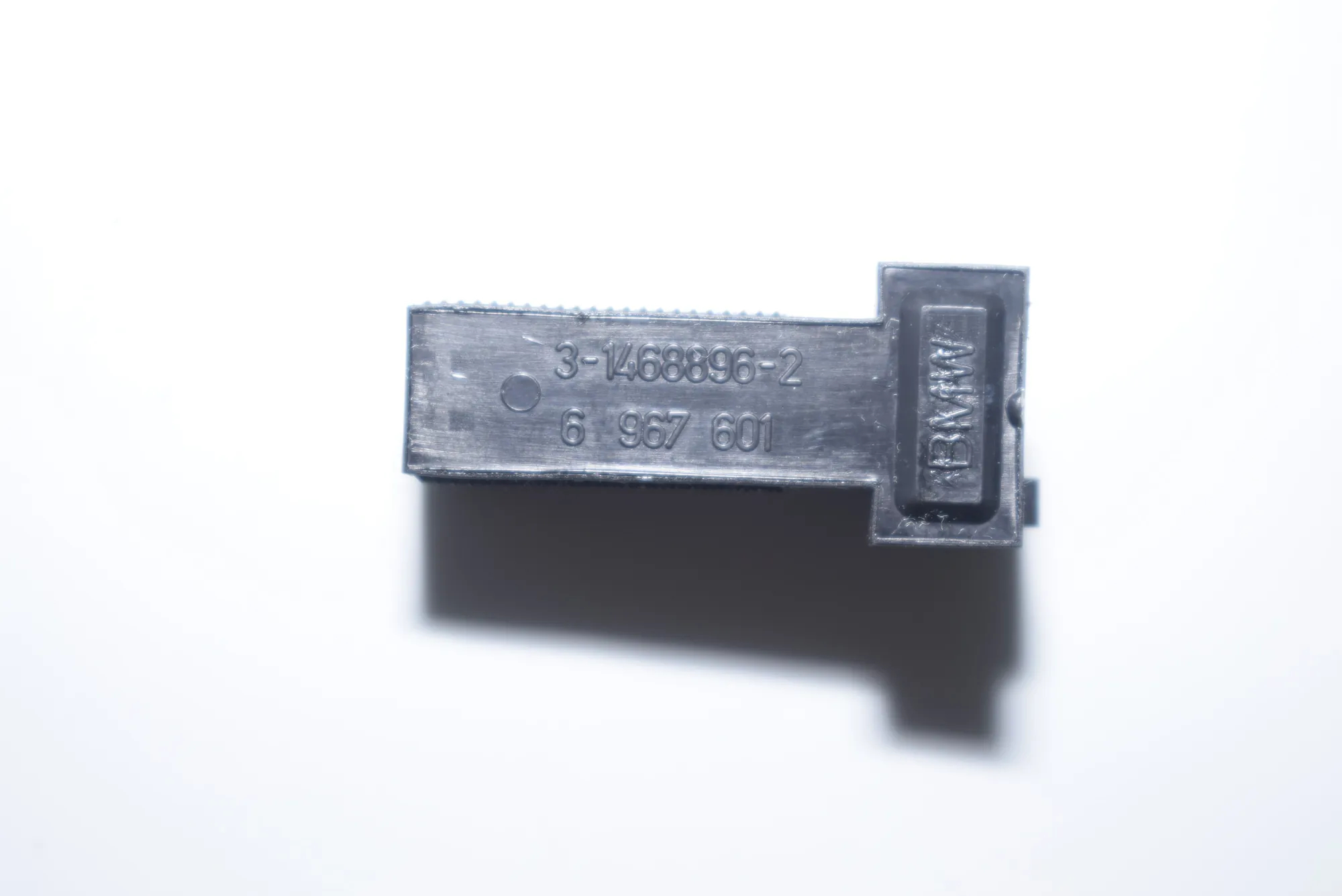 Other Control Units – OEM 6967601 · BMW 3 Coupe (E92) 325 i 2006 – 8