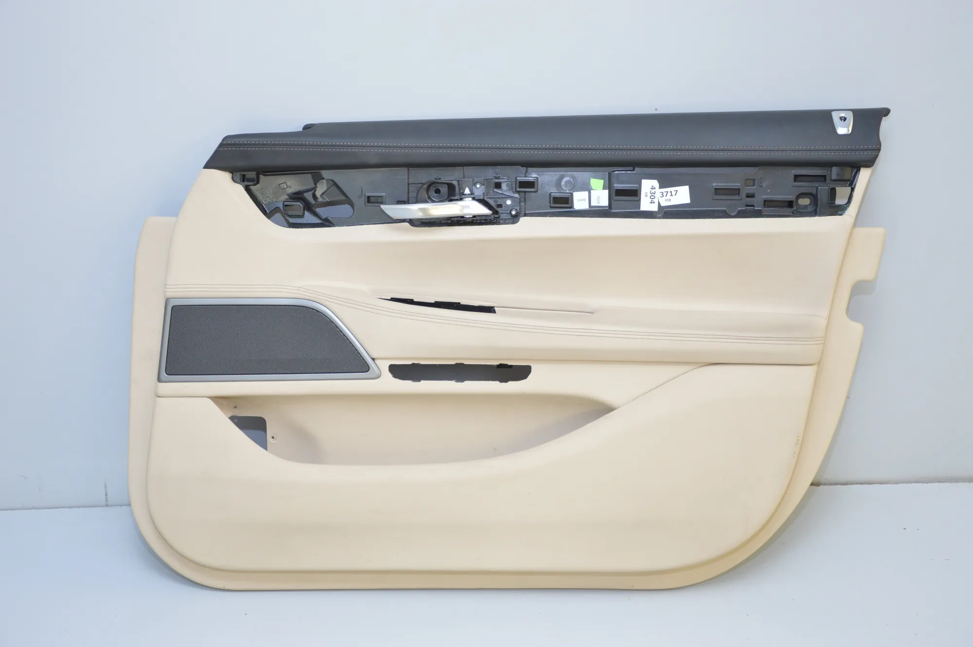 Front Right Door Panel – OEM NA · BMW 7 (G11, G12) BMW 7 (G11, G12) 2015