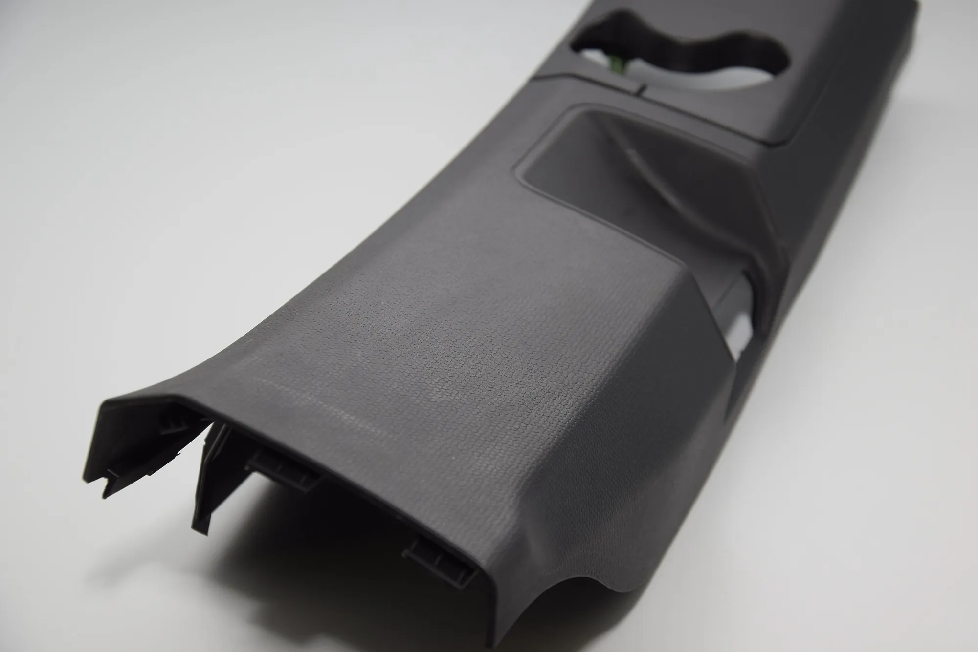 Rear Left Pillar Trim – OEM 7267935 · BMW i3 (I01) Hybrid 2017 – 3