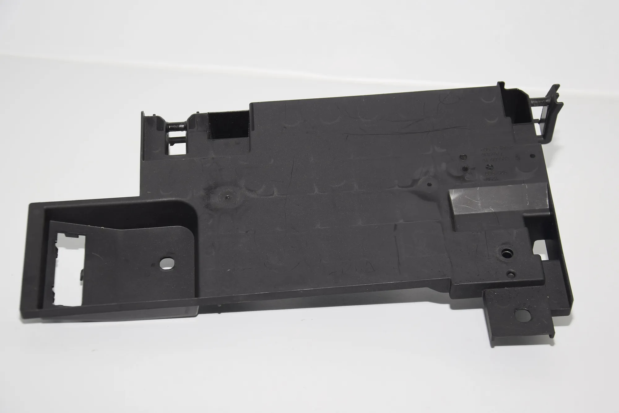 Other Body Parts – OEM 9281980 · BMW i3 (I01) Hybrid 2017 – 2