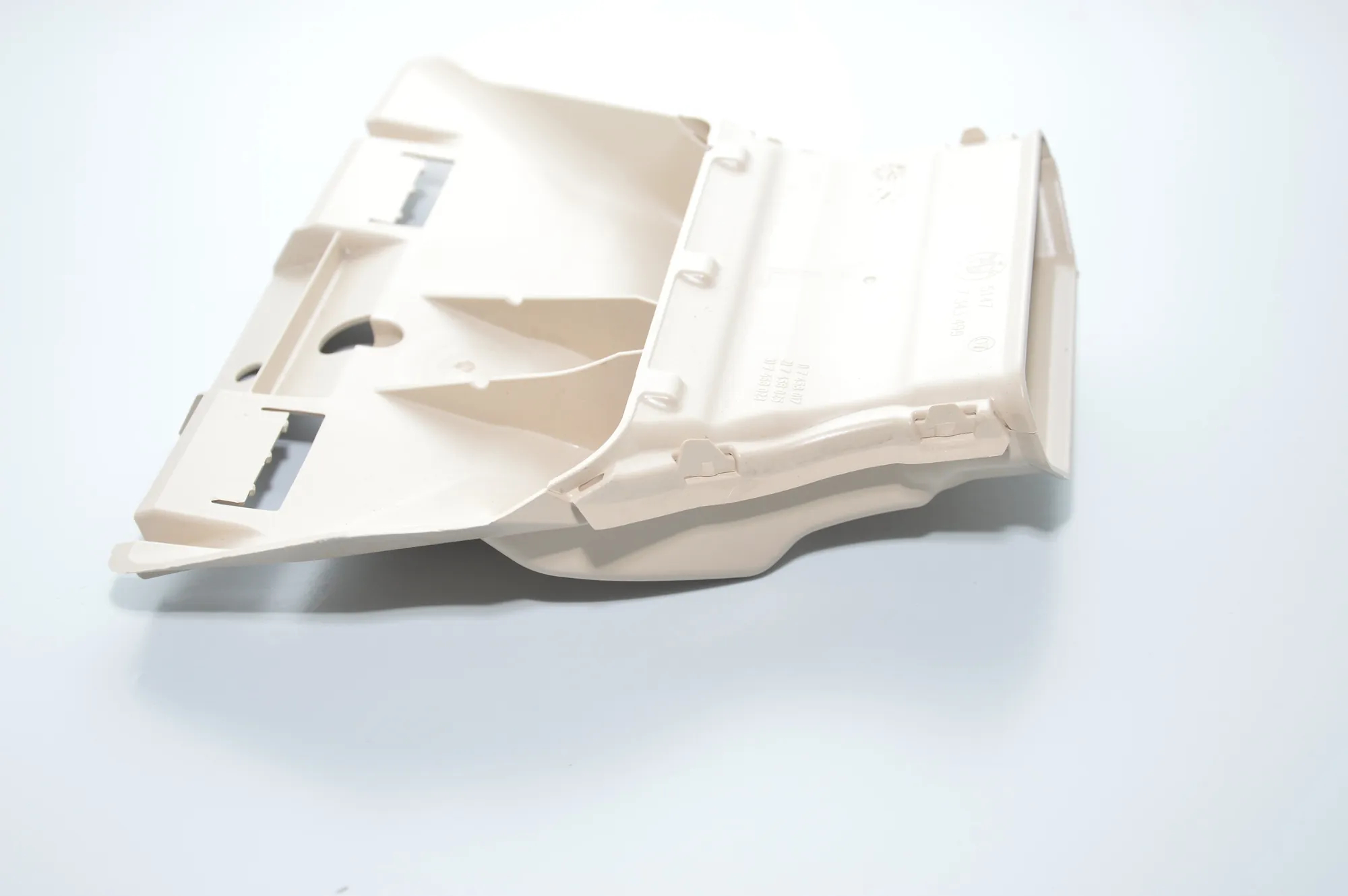 Other Interior Parts – OEM 7343499 · BMW 7 (G11, G12) BMW 7 (G11, G12) 2015 – 4