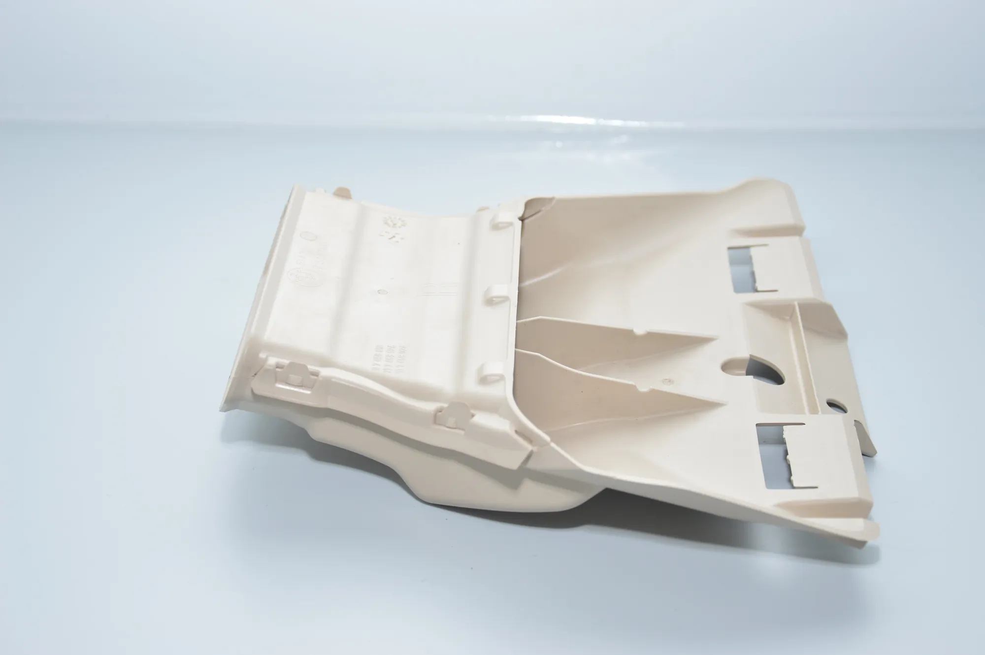 Other Interior Parts – OEM 7343500 · BMW 7 (G11, G12) BMW 7 (G11, G12) 2015 – 2