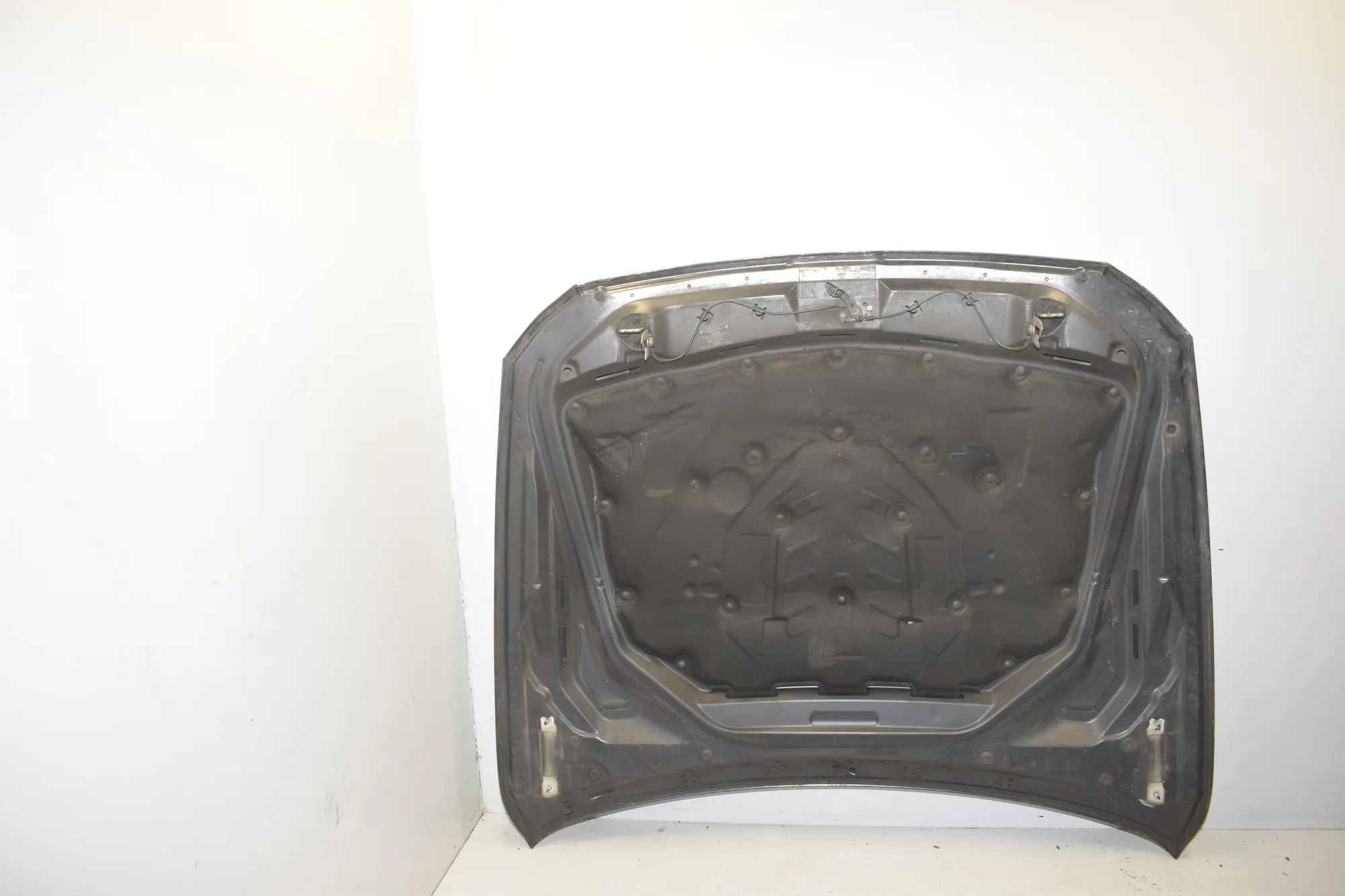 Bonnet Hood · BMW 5 (F10) 525 d 2010 – 4