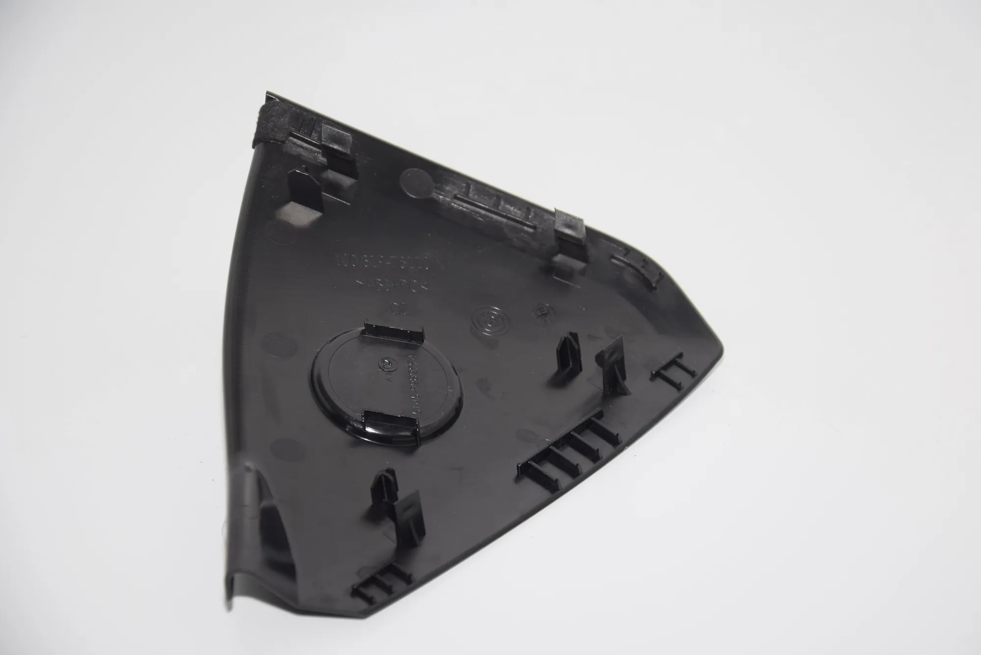 Other Interior Parts – OEM 9282994 · BMW i3 (I01) Hybrid 2017 – 3
