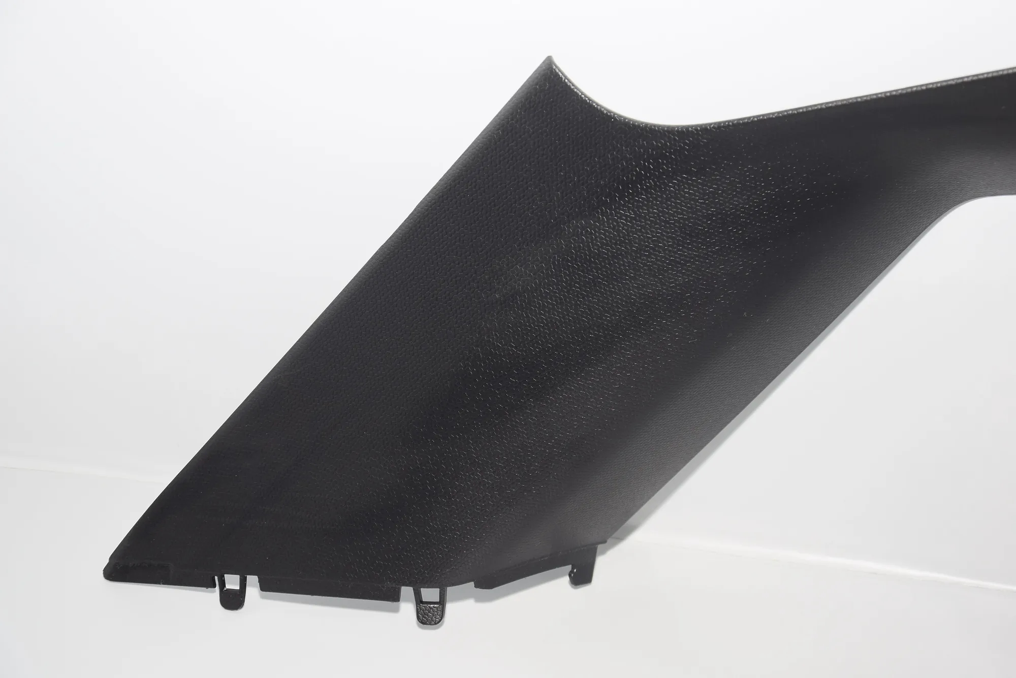 Rear Left Pillar Trim – OEM 7275669 · BMW i3 (I01) Hybrid 2017 – 4