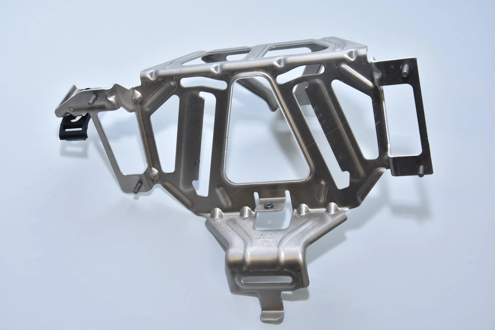Other Body Parts – OEM 9251524 · BMW i3 (I01) Hybrid 2017 – 5