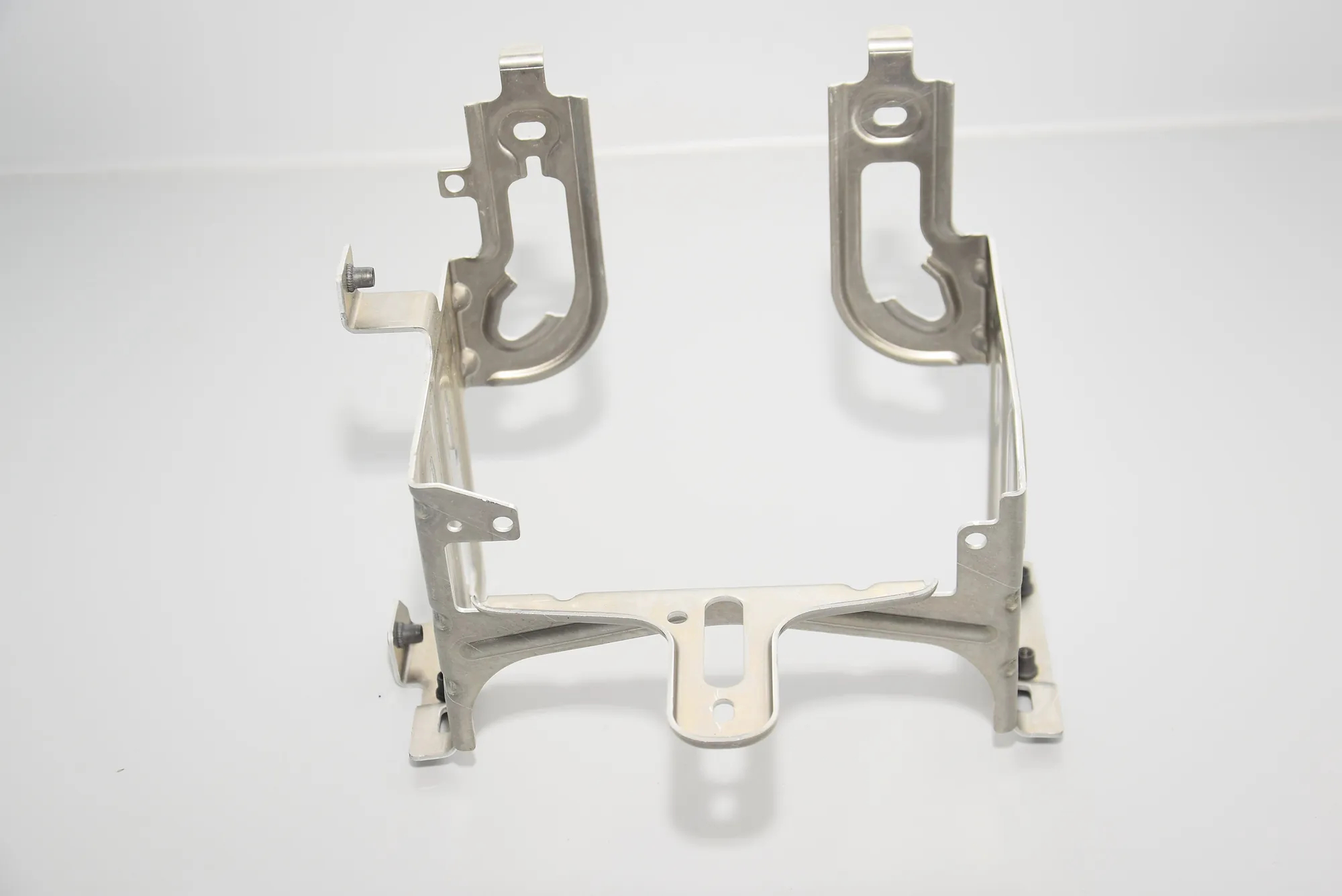 Other Body Parts – OEM 9251523 · BMW i3 (I01) Hybrid 2017