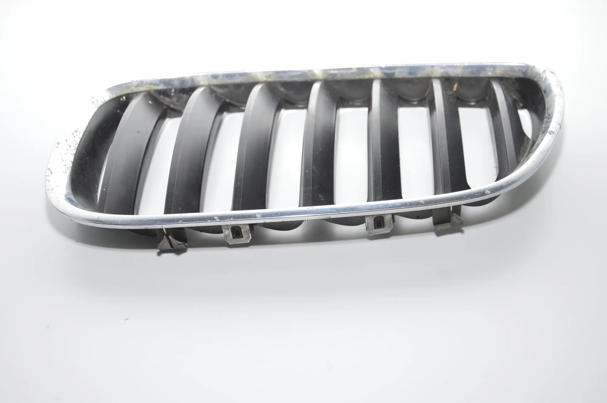 Front Left Grill – OEM 7113733 · BMW X5 (E53) BMW X5 (E53) 2001 – 2