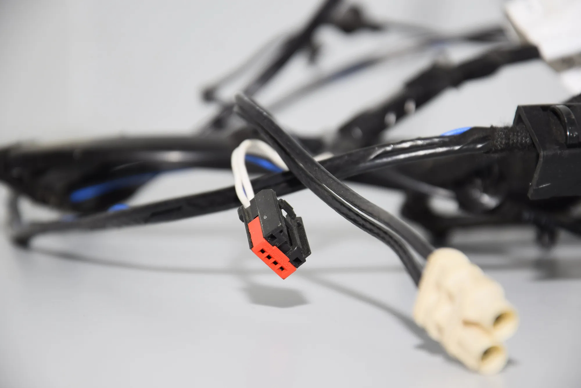 Navigation Cable Harness – OEM CH22-14588-AB · LAND ROVER DISCOVERY IV (L319) 3.0 TD 4x4 2016 – 7