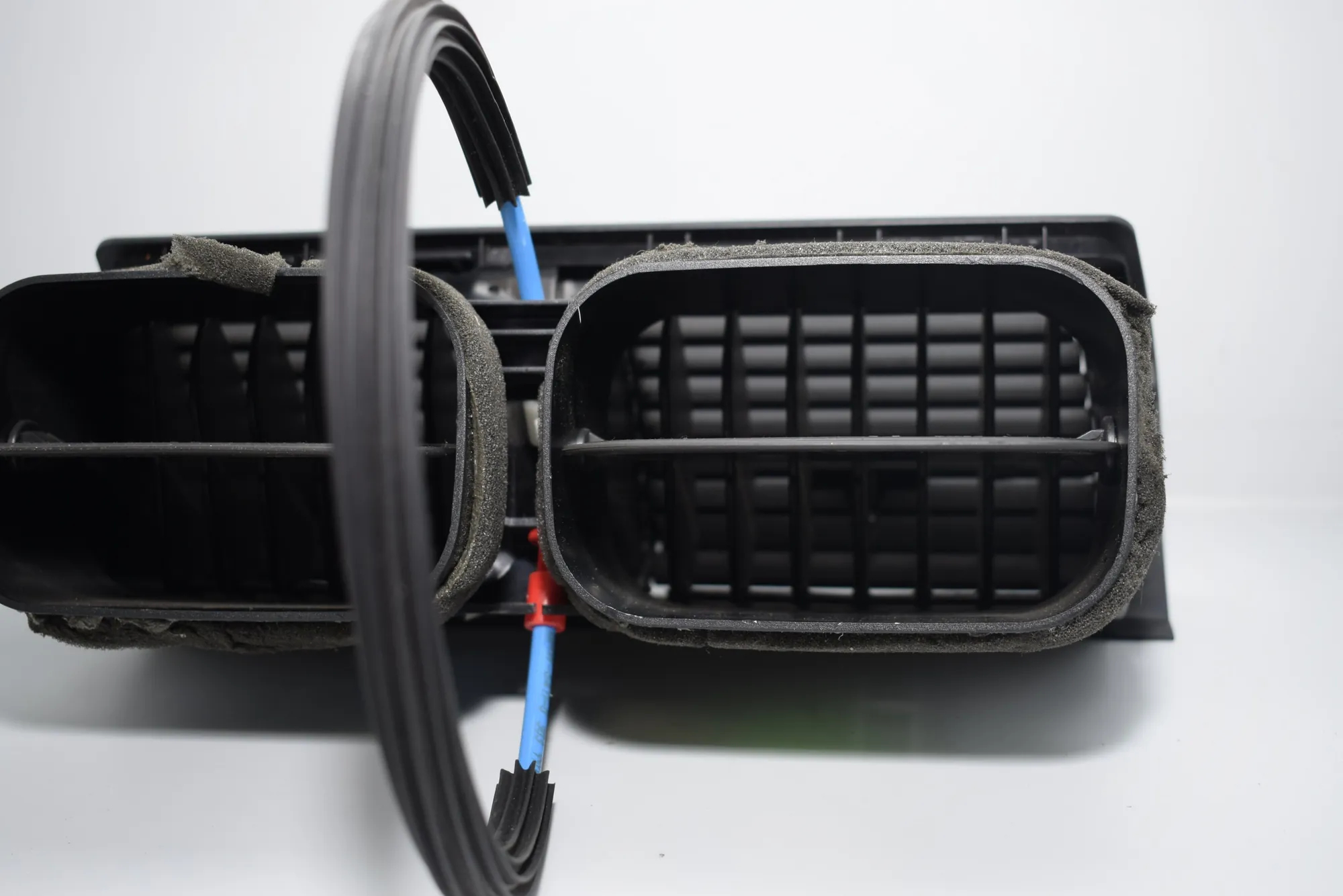 Dashboard Air Vents – OEM 8402221 · BMW X5 (E53) 4.6 is 2003 – 4