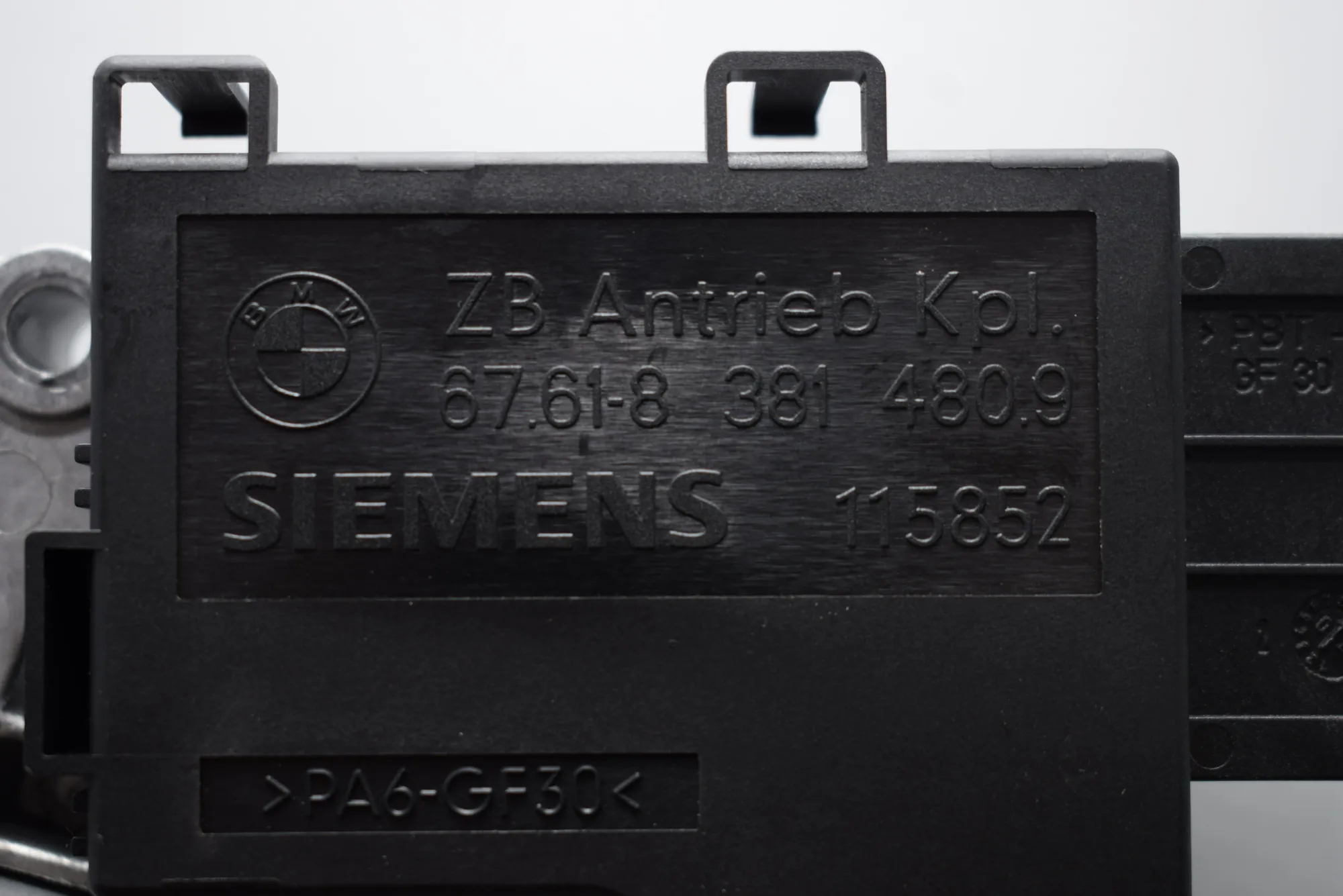 Sunroof Control Module – OEM 8381480 · BMW X5 (E53) 4.6 is 2003 – 6