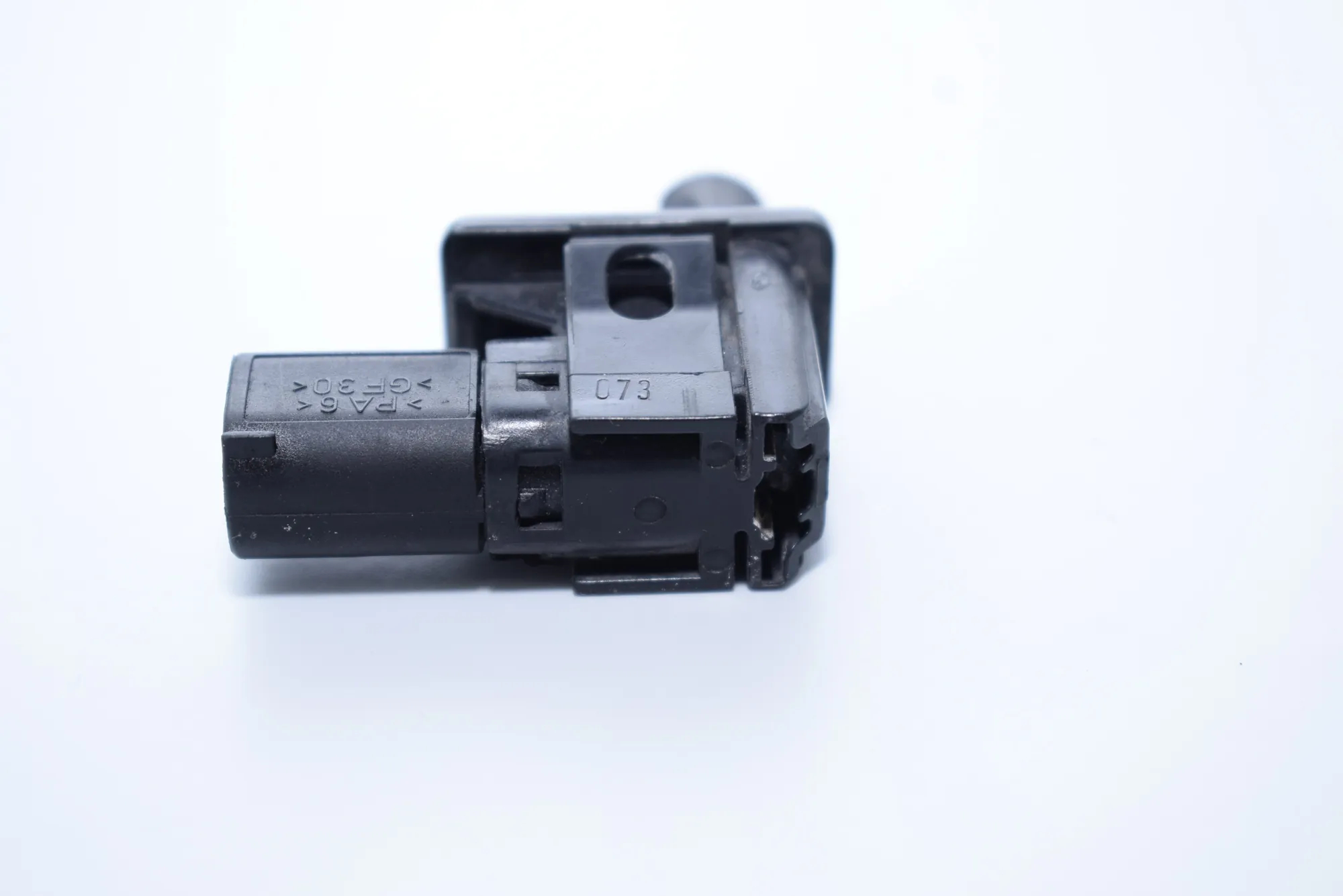 Switches – OEM 8352229 · BMW X5 (E53) 4.6 is 2003 – 6