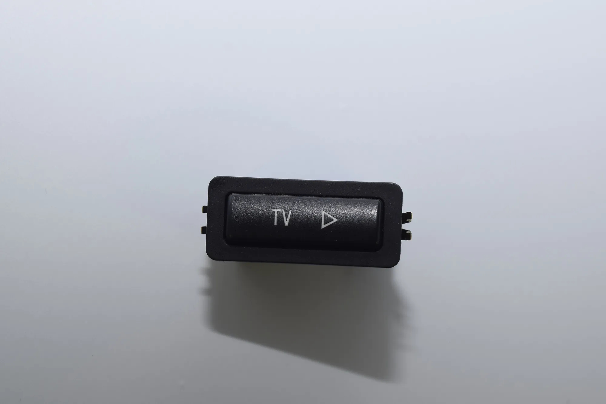 Switches – OEM 8368345 · BMW X5 (E53) 4.8 is 2004