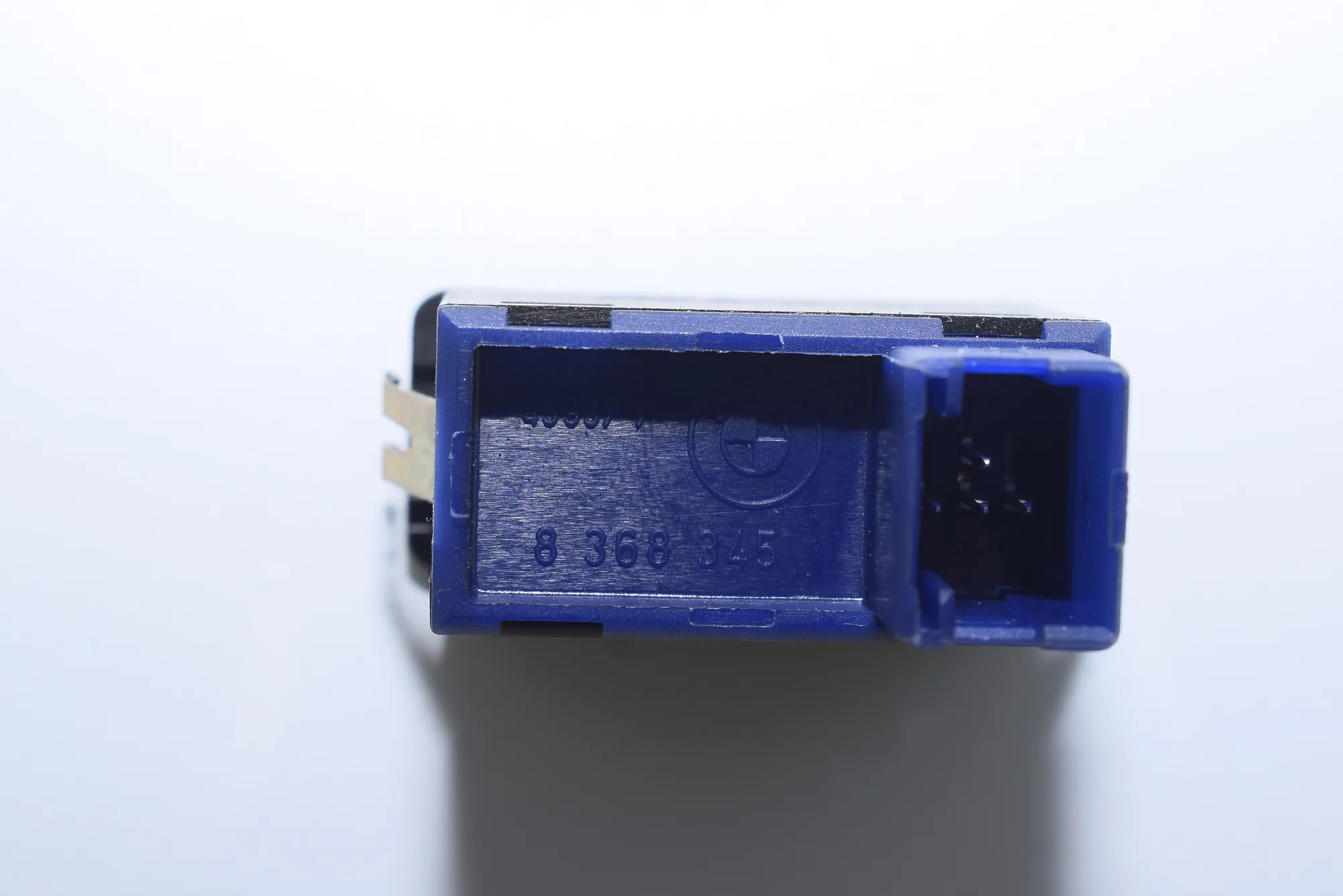 Switches – OEM 8368345 · BMW X5 (E53) 4.8 is 2004 – 6