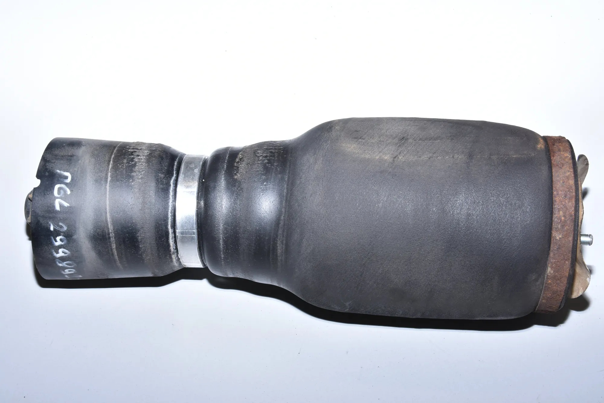 Rear Right Air Suspension Spring Bag – OEM 1095580 · BMW X5 (E53) 4.8 is 2004 – 4