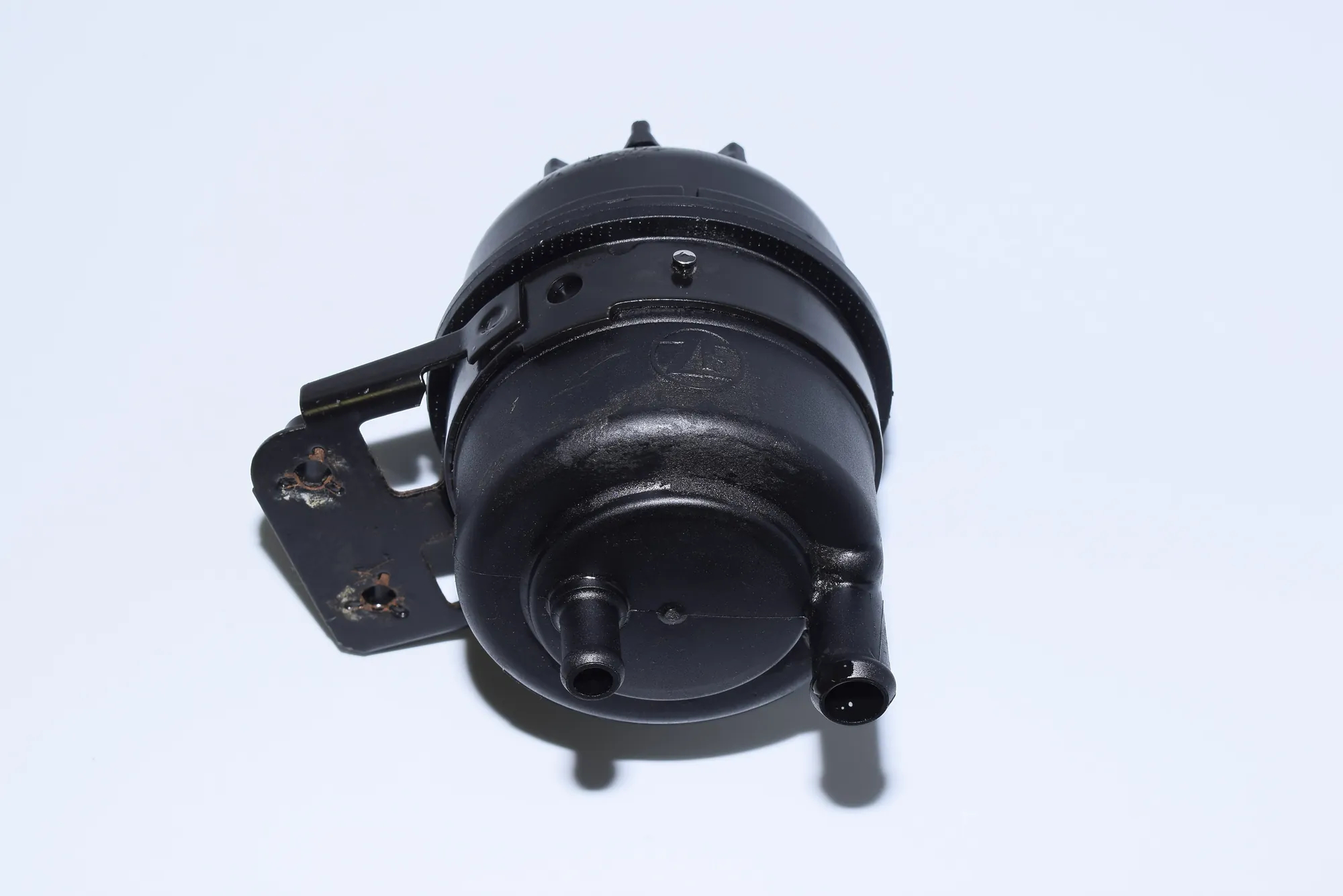 Power Steering Pump Tank – OEM 1097164 · BMW X5 (E53) 4.8 is 2004 – 3