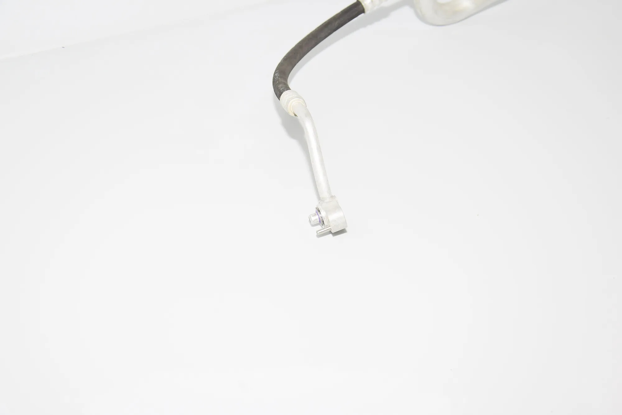 A/C Air Con Hose Pipe – OEM 9291282 · BMW i3 (I01) Hybrid 2017 – 2
