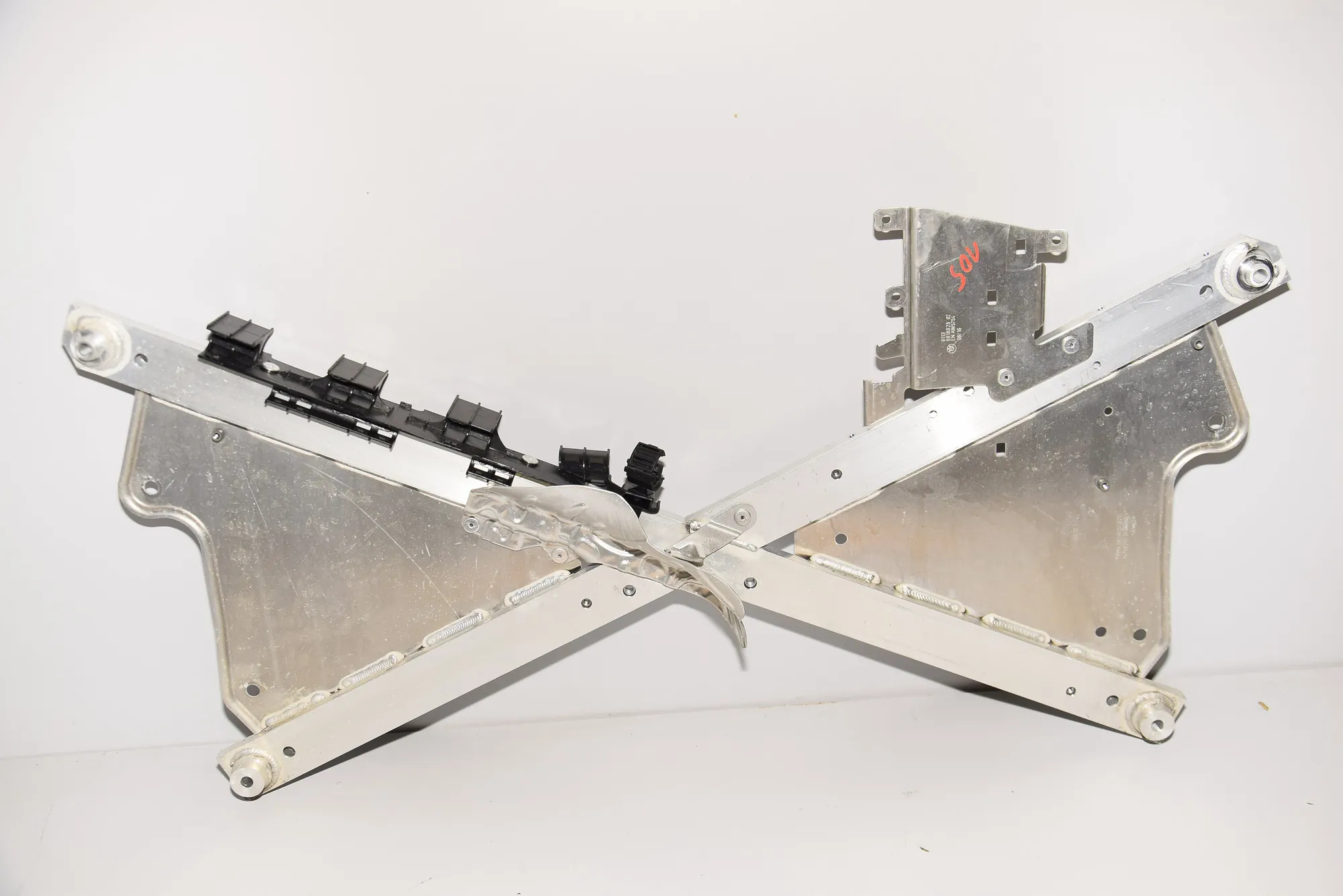 Other Underbody Cover – OEM 6879520 · BMW i3 (I01) Hybrid 2017