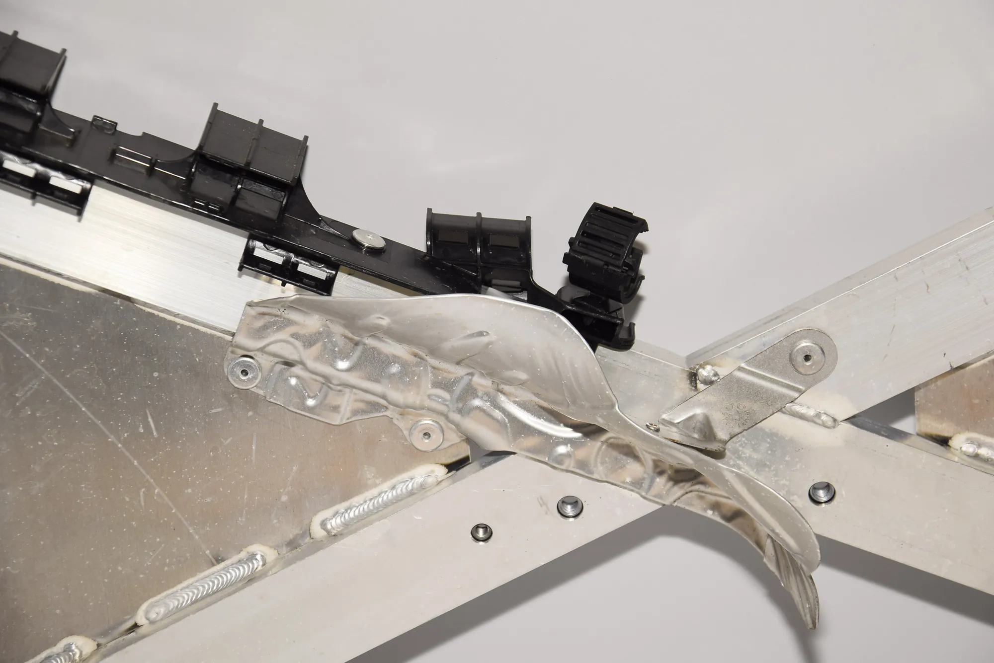Other Underbody Cover – OEM 6879520 · BMW i3 (I01) Hybrid 2017 – 4