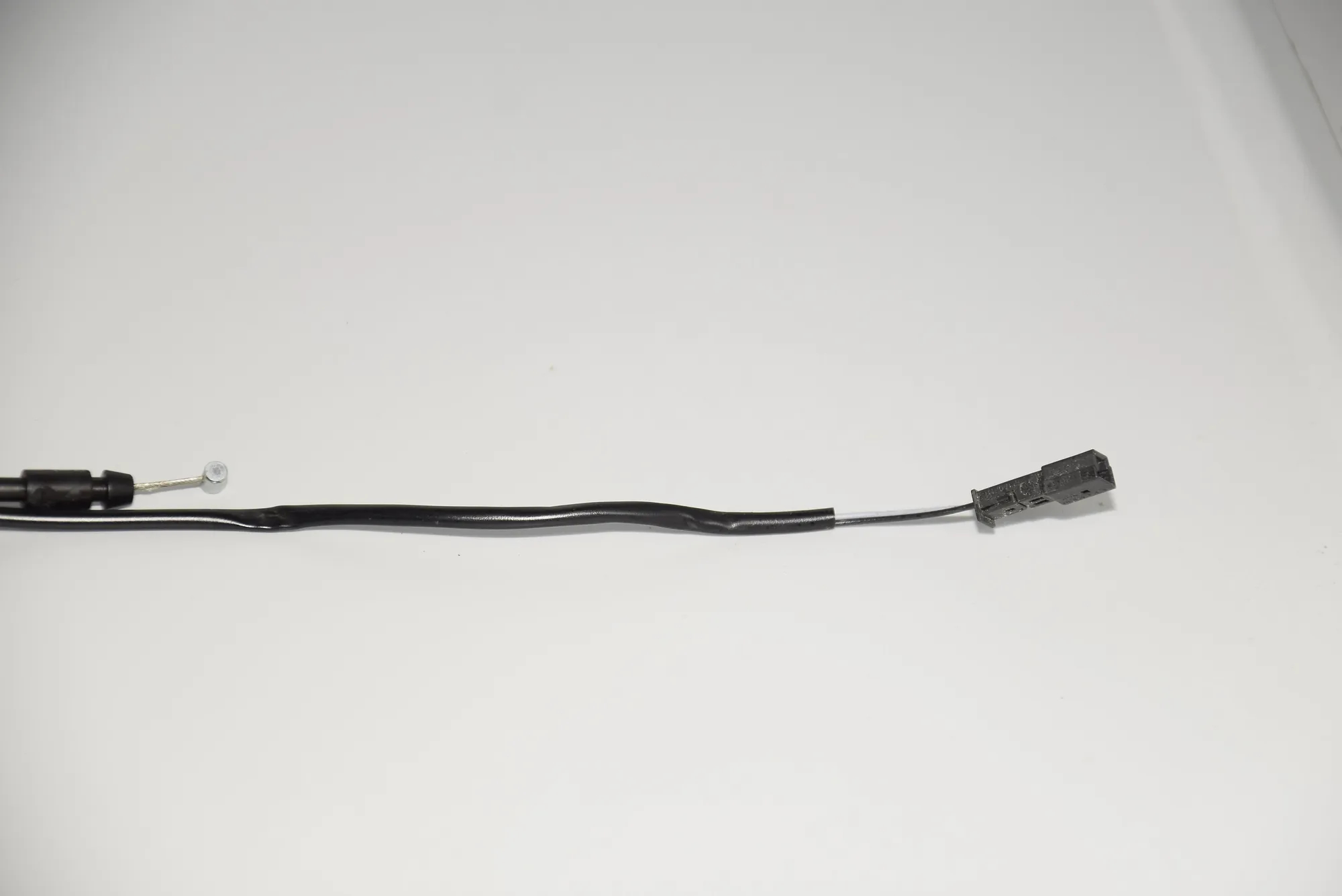 Rear Left Door Lock – OEM 7291033 · BMW i3 (I01) Hybrid 2016 – 3