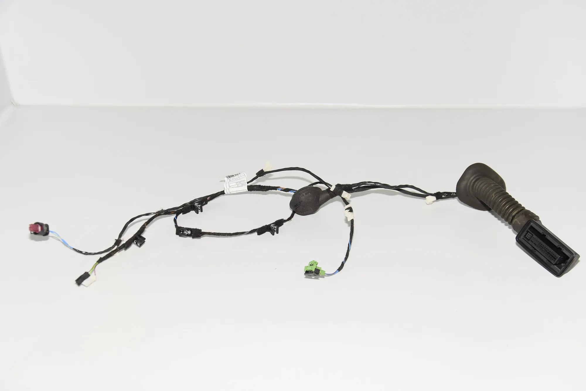 Rear Left Door Wiring – OEM 9391867 · BMW i3 (I01) Hybrid 2016
