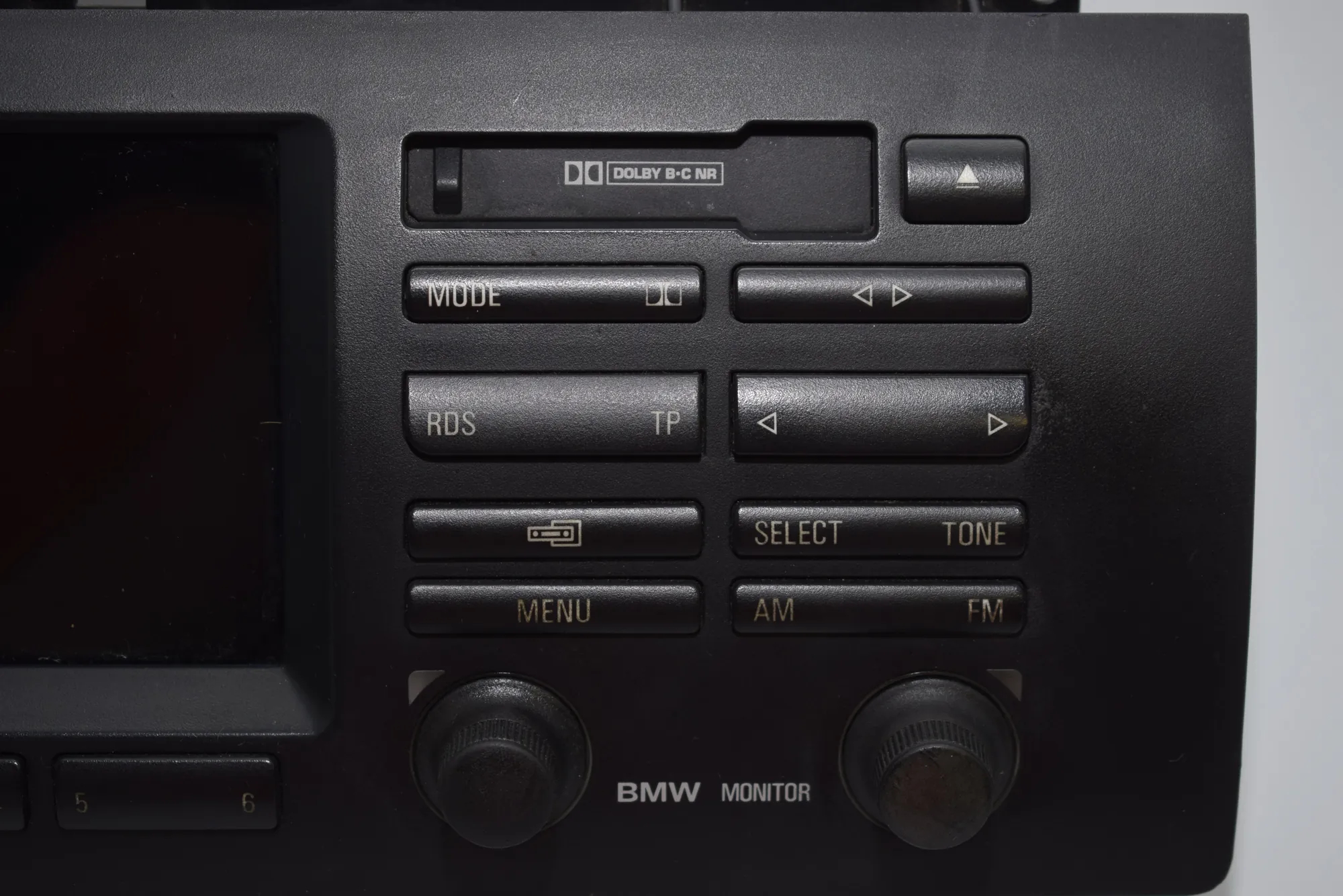 Music Navi CD Radio Player Head Unit – OEM 8378942 · BMW X5 (E53) BMW X5 (E53) 1999 – 4