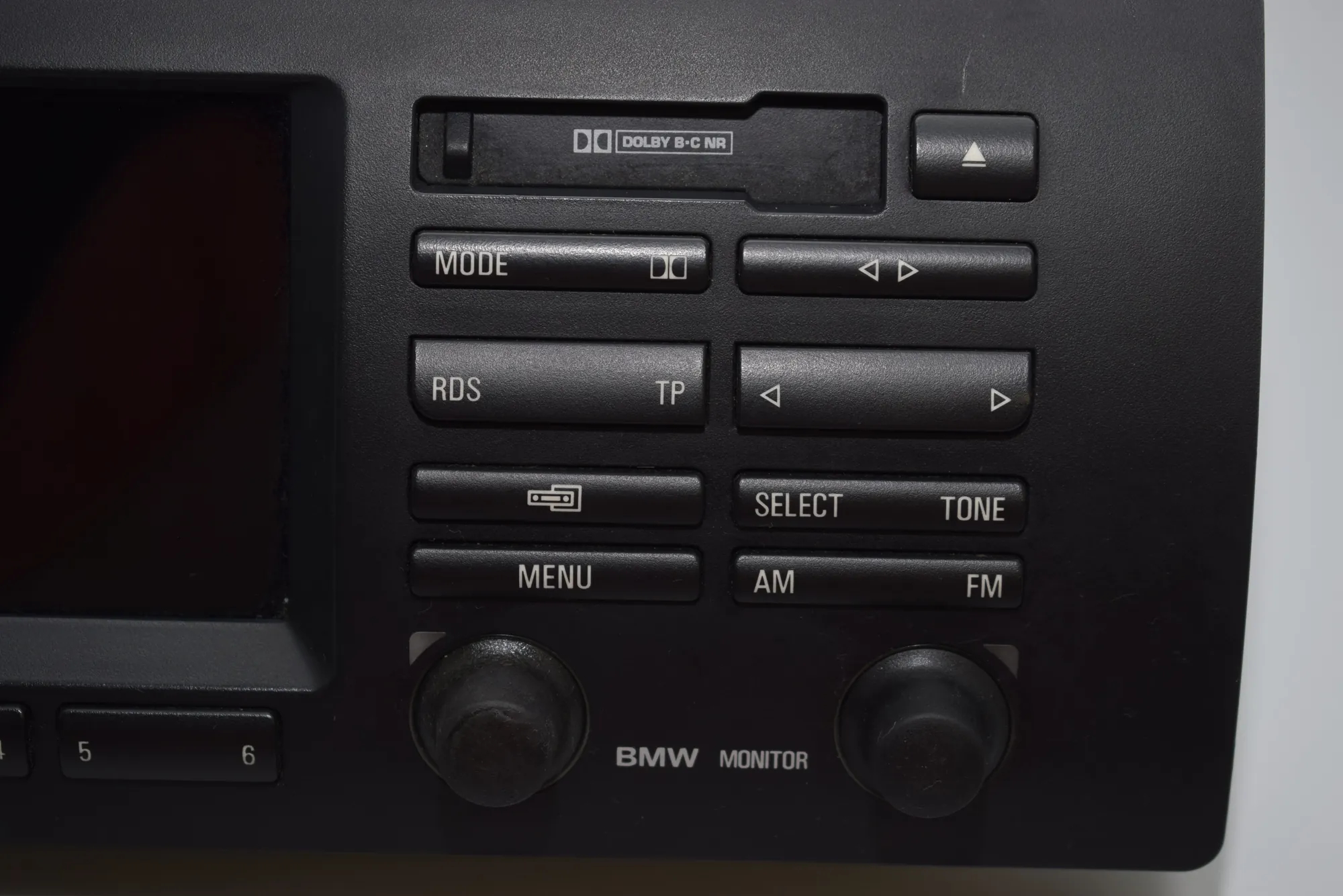 Music Navi CD Radio Player Head Unit – OEM 8378942 · BMW X5 (E53) BMW X5 (E53) 1999 – 4