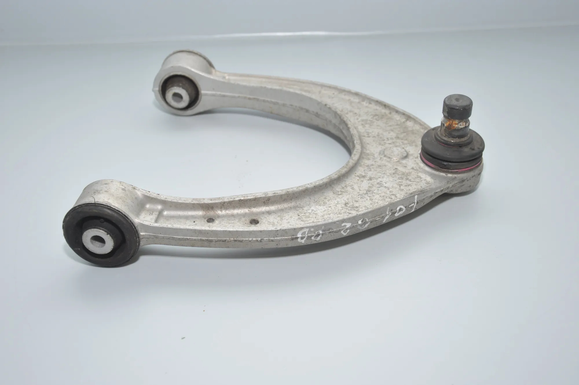Front Right Upper Control Arm – OEM 6775967 · BMW 7 (F01, F02) BMW 7 (F01, F02) 2008 – 3