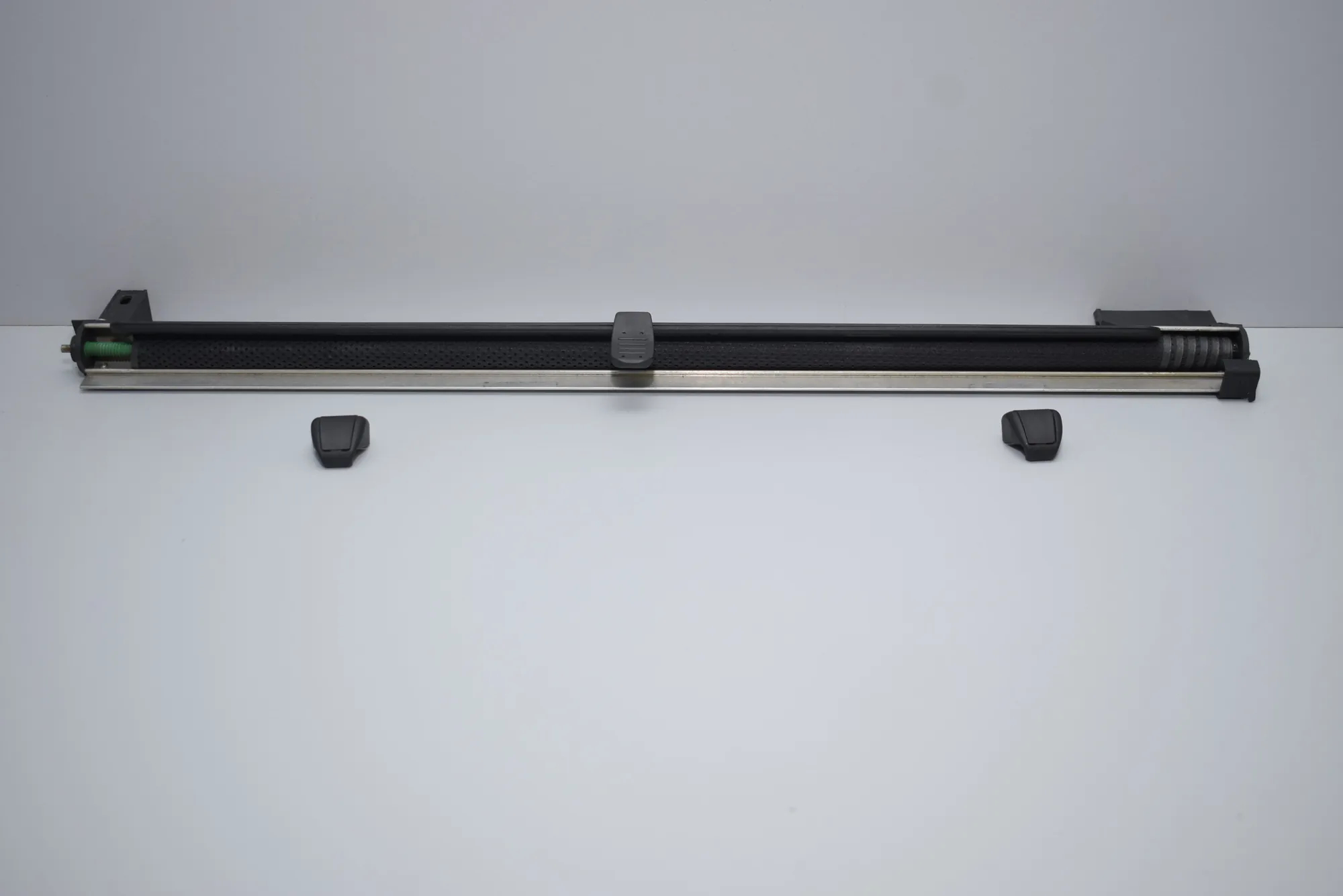 Boot Sliding Parcel Shelf – OEM 8208705 · BMW 5 (E39) BMW 5 (E39) 1995 – 7