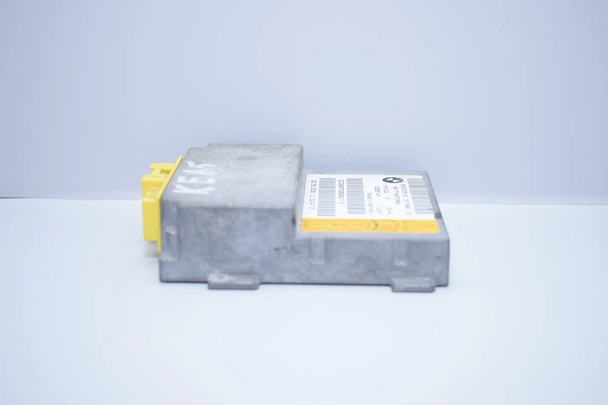 SRS Control Unit – OEM 6970899 · BMW 7 (E65, E66, E67) BMW 7 (E65, E66, E67) 2001 – 4