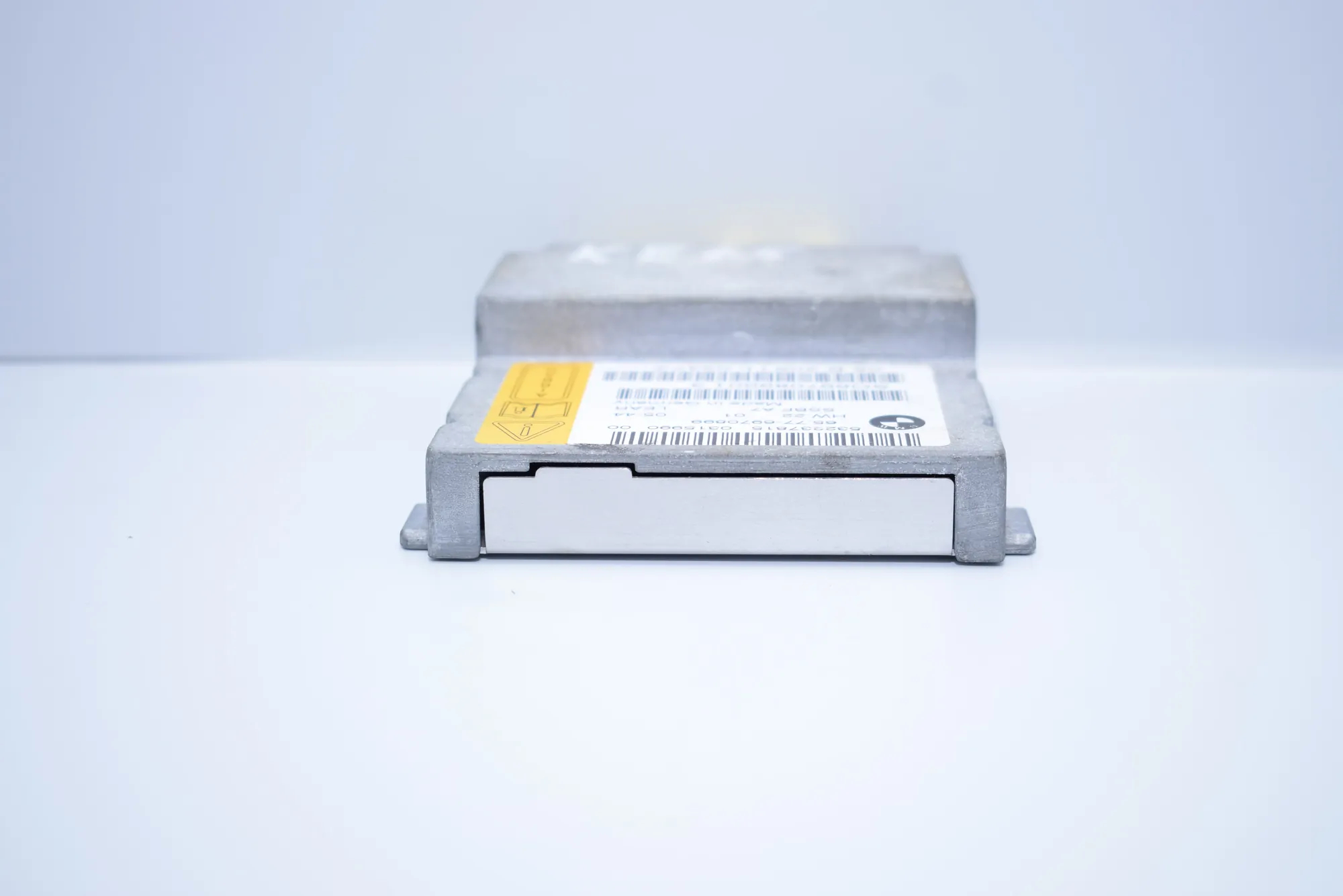 SRS Control Unit – OEM 6970899 · BMW 7 (E65, E66, E67) BMW 7 (E65, E66, E67) 2001 – 5
