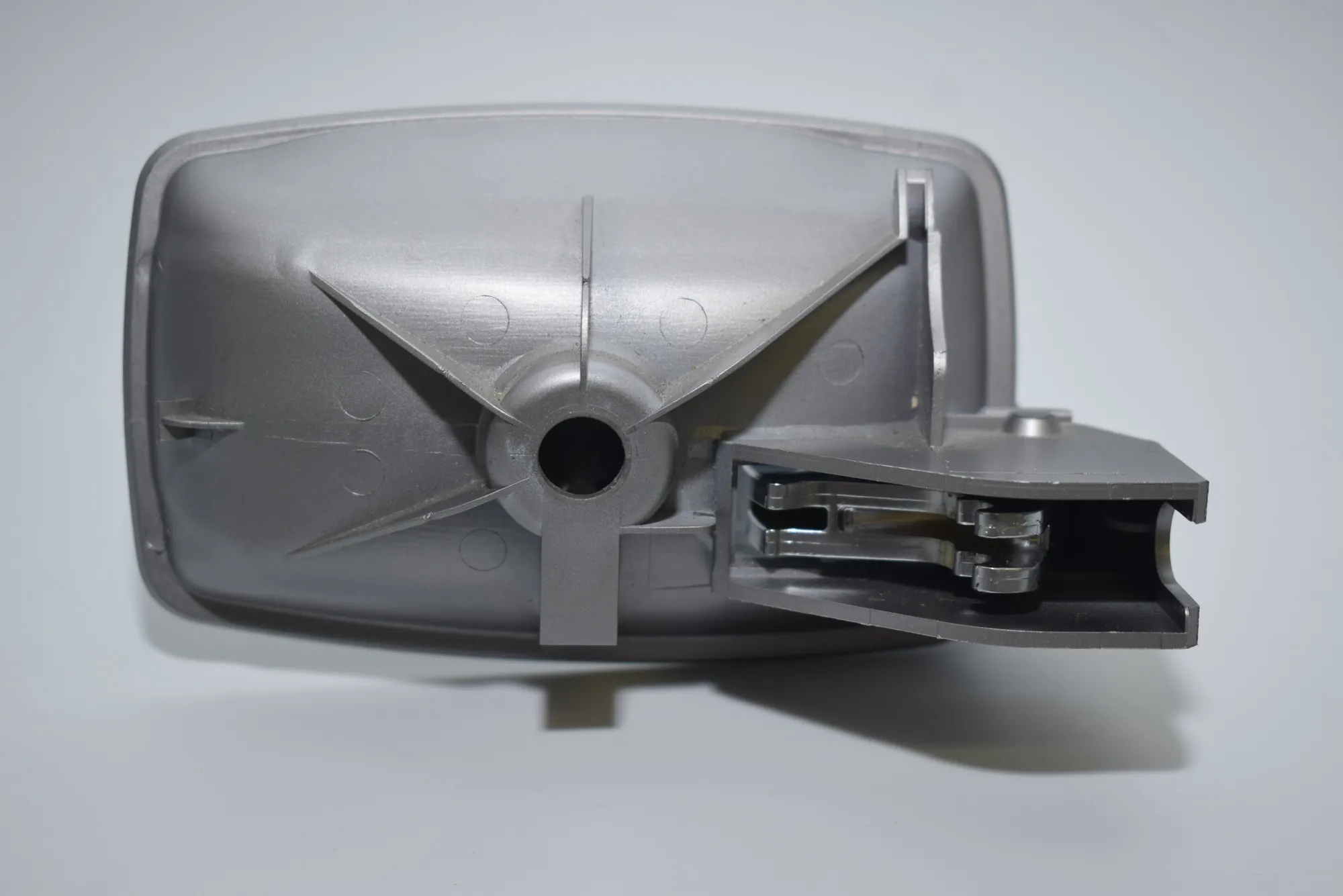 Other Interior Parts – OEM 7024303 · BMW 7 (E65, E66, E67) BMW 7 (E65, E66, E67) 2005 – 2