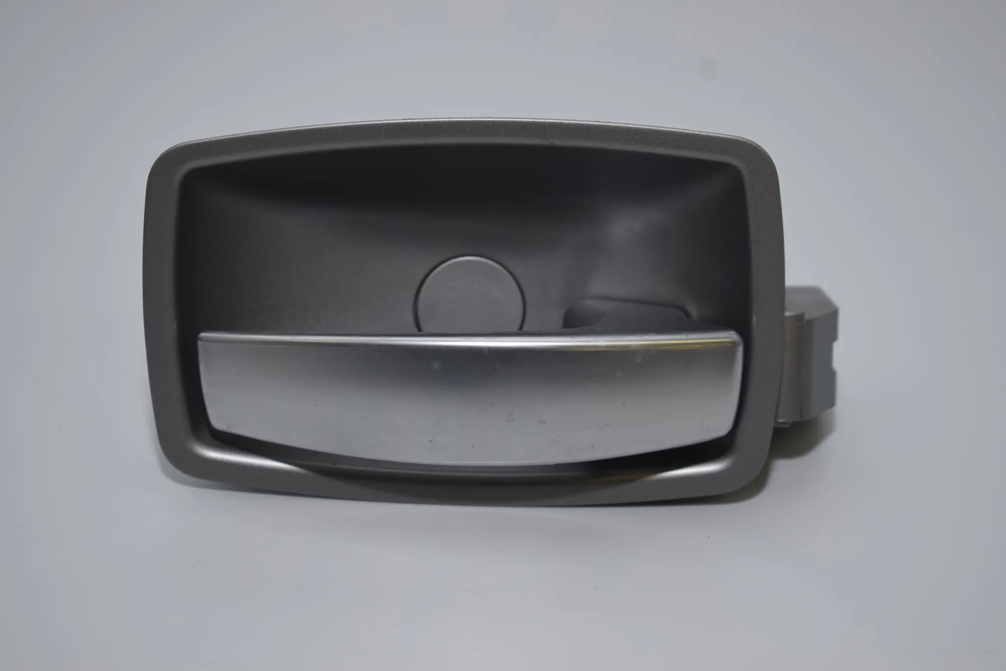 Other Interior Parts – OEM 7024304 · BMW 7 (E65, E66, E67) BMW 7 (E65, E66, E67) 2005