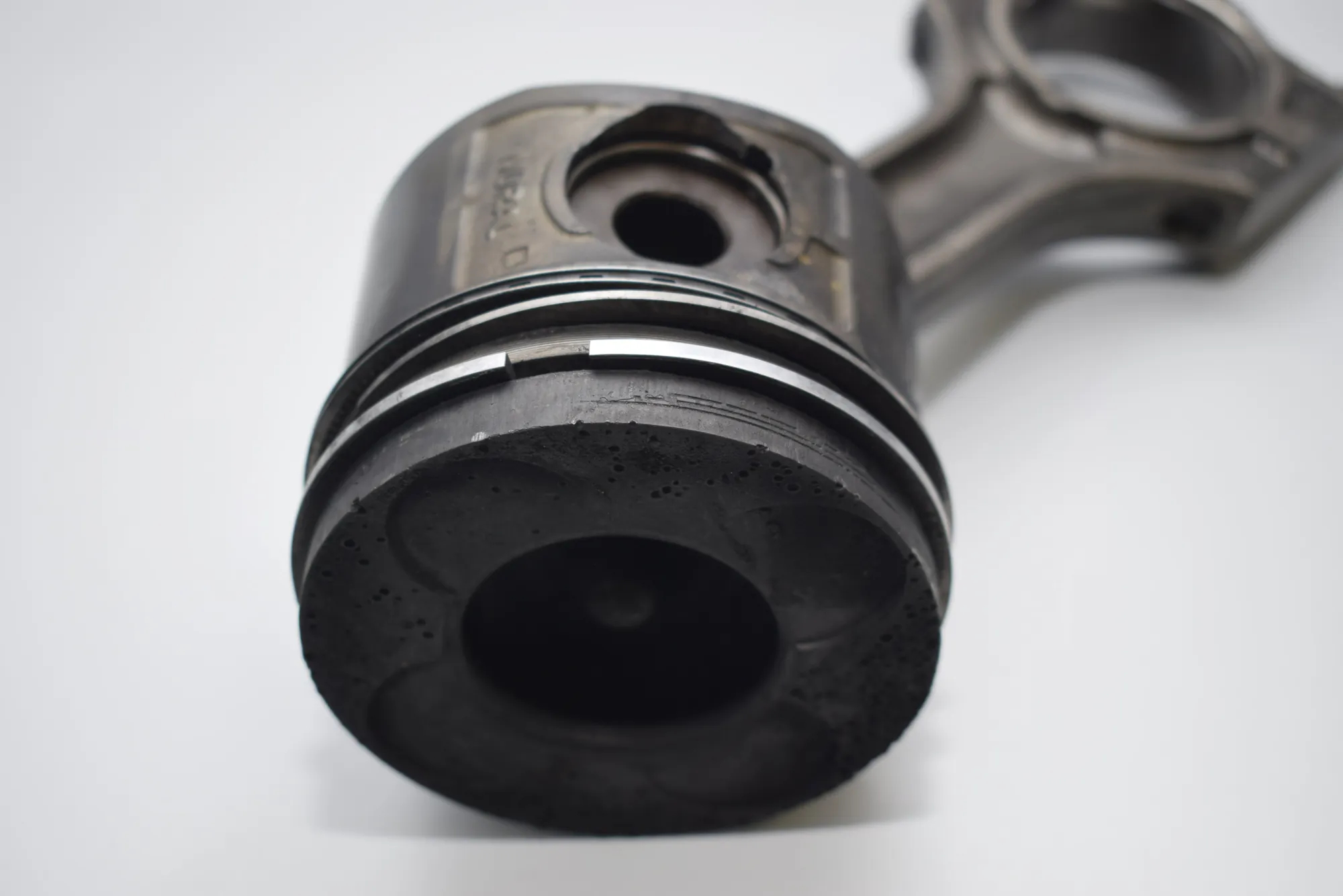Piston – OEM NA · BMW 5 (E39) BMW 5 (E39) 1995 – 2