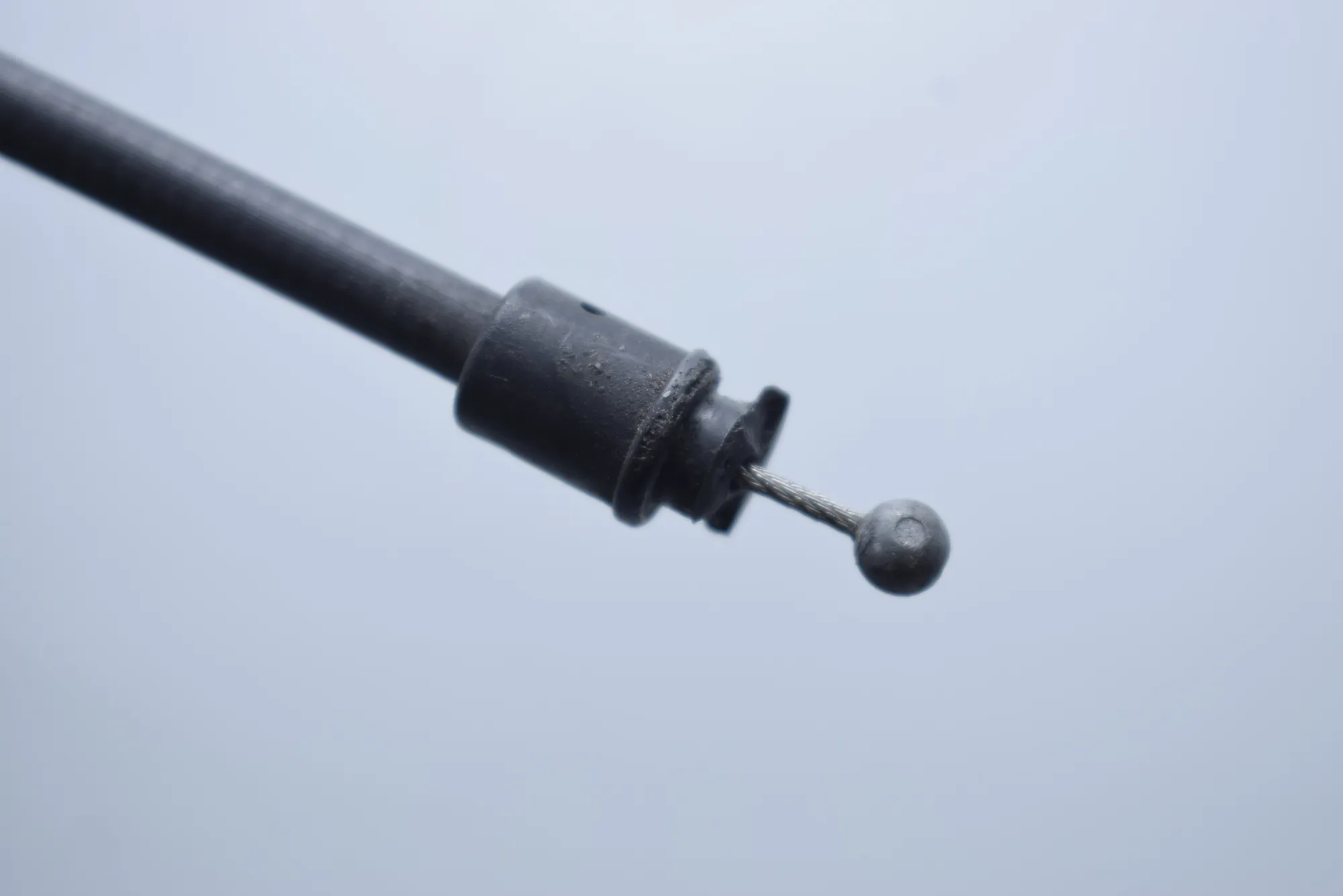 Bonnet Lock Cable – OEM 4419130 · BMW 5 (E60) BMW 5 (E60) 2003 – 3