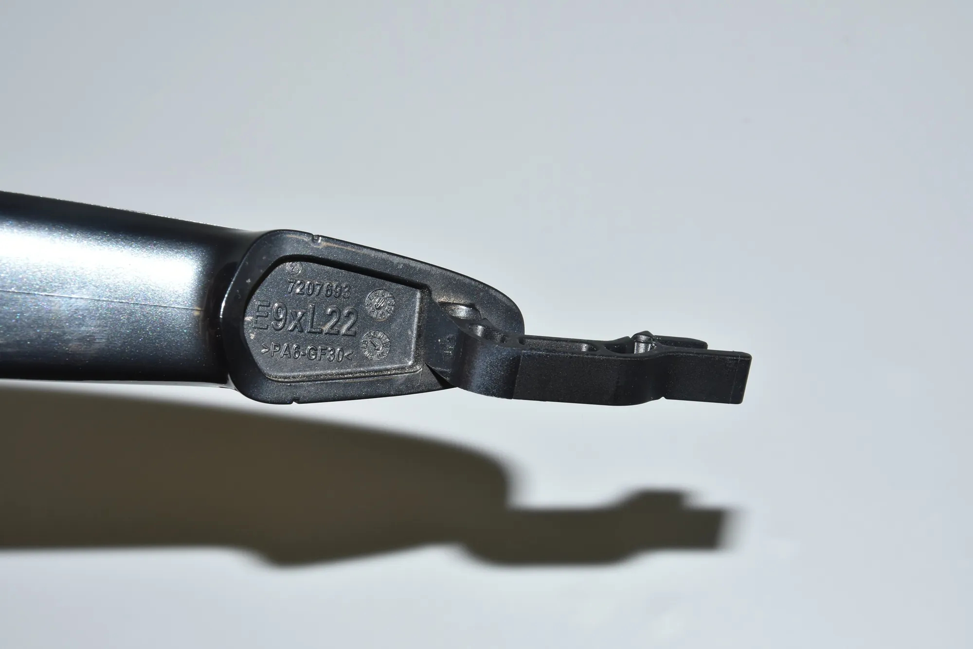 Front Left Door Exterior Handle – OEM 7207693 · BMW X5 (E70) BMW X5 (E70) 2011 – 3