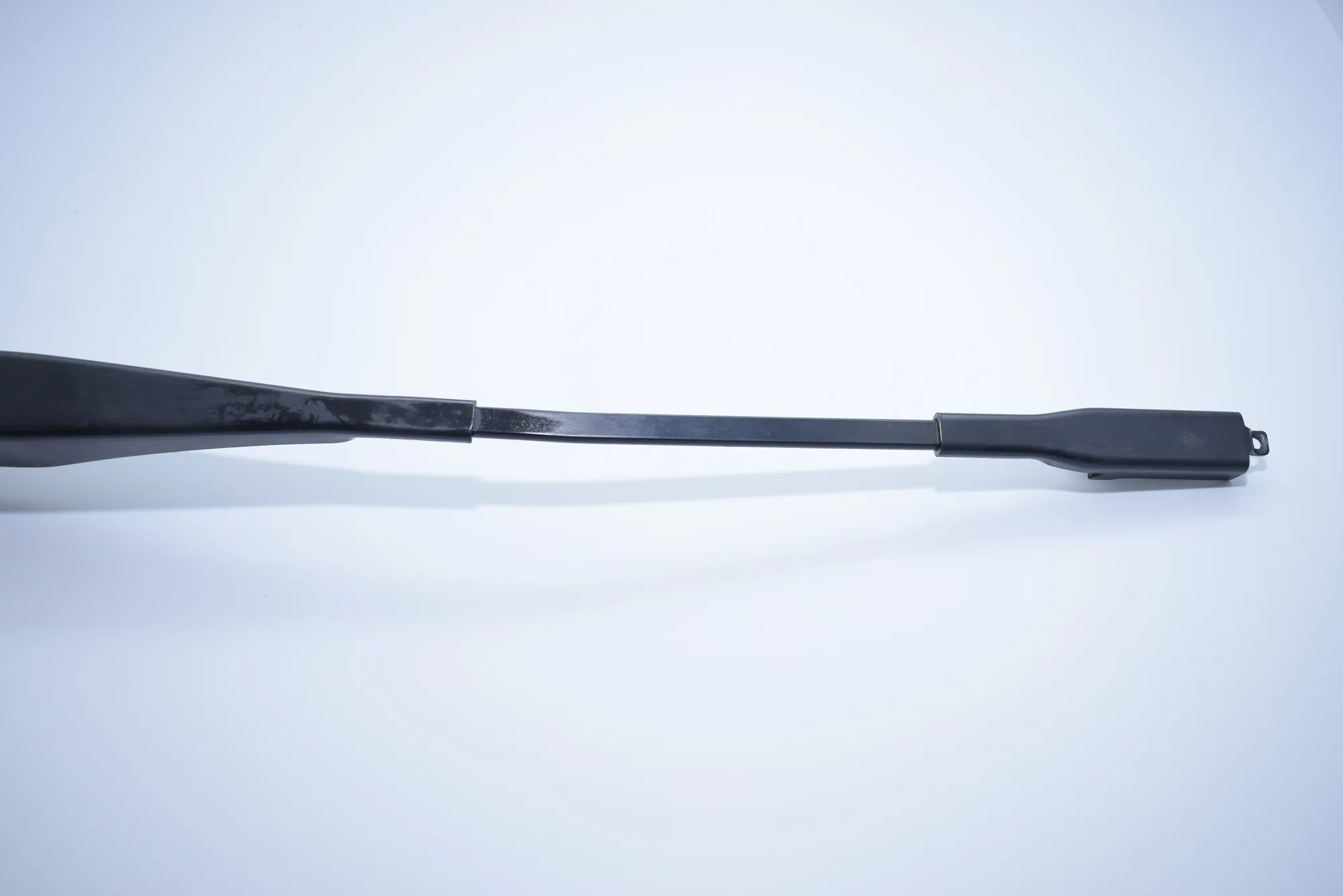 Front Wiper Arms – OEM 7169971 · BMW 1 (E87) BMW 1 (E87) 118 d 2011 – 7