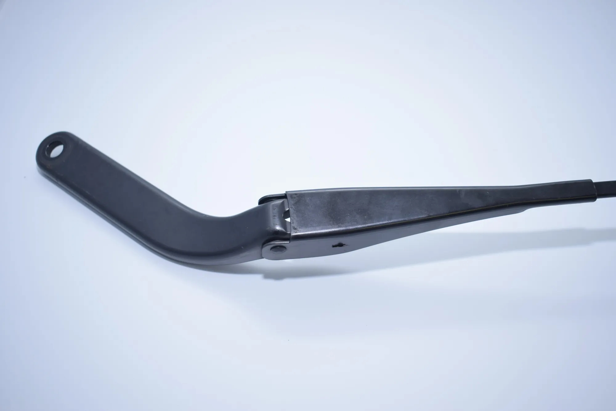 Front Wiper Arms – OEM 7169971 · BMW 1 (E87) BMW 1 (E87) 118 d 2011 – 12