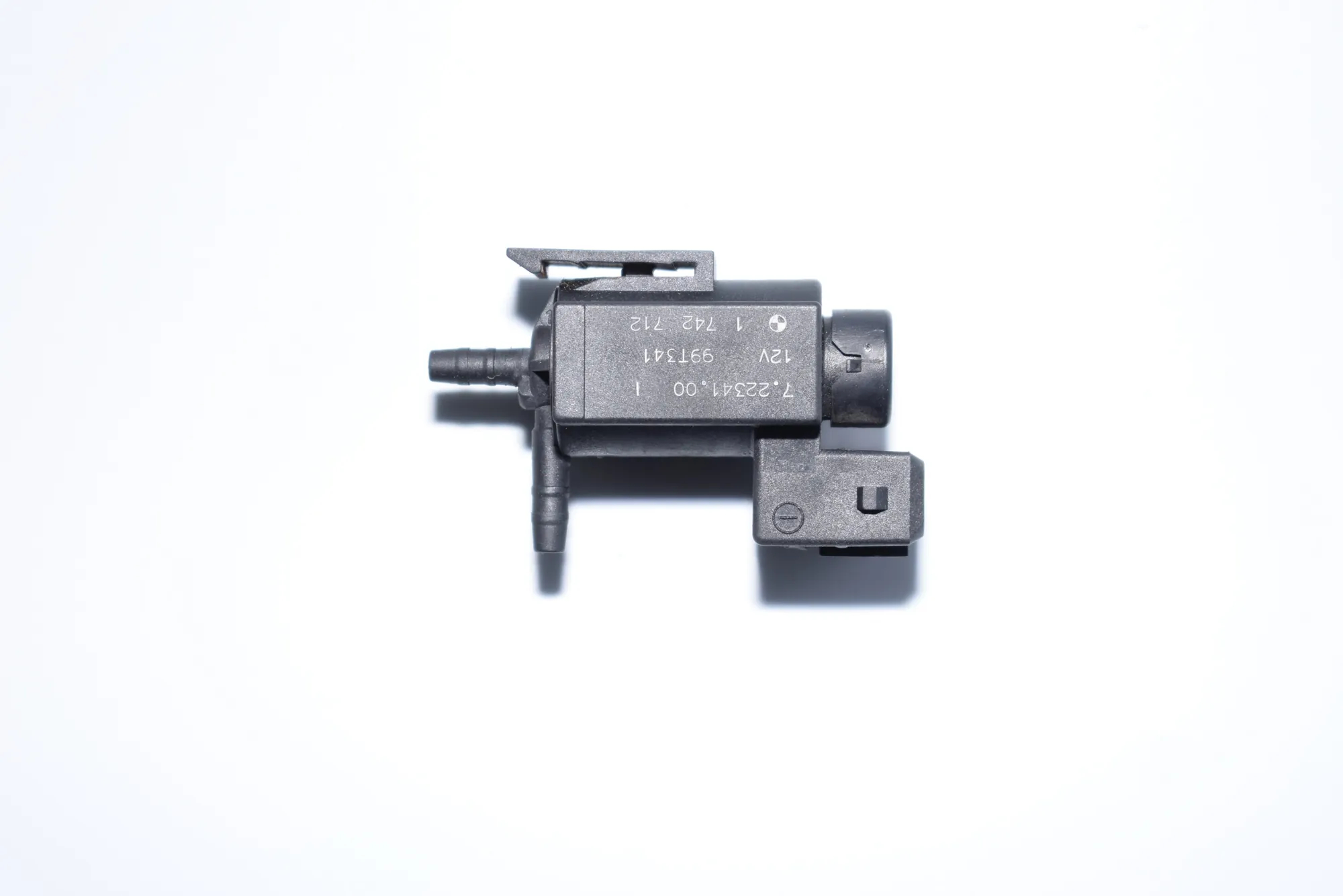 Solenoid Valve – OEM 1742712 · BMW 5 Touring (E39) 530 d 2000 – 2