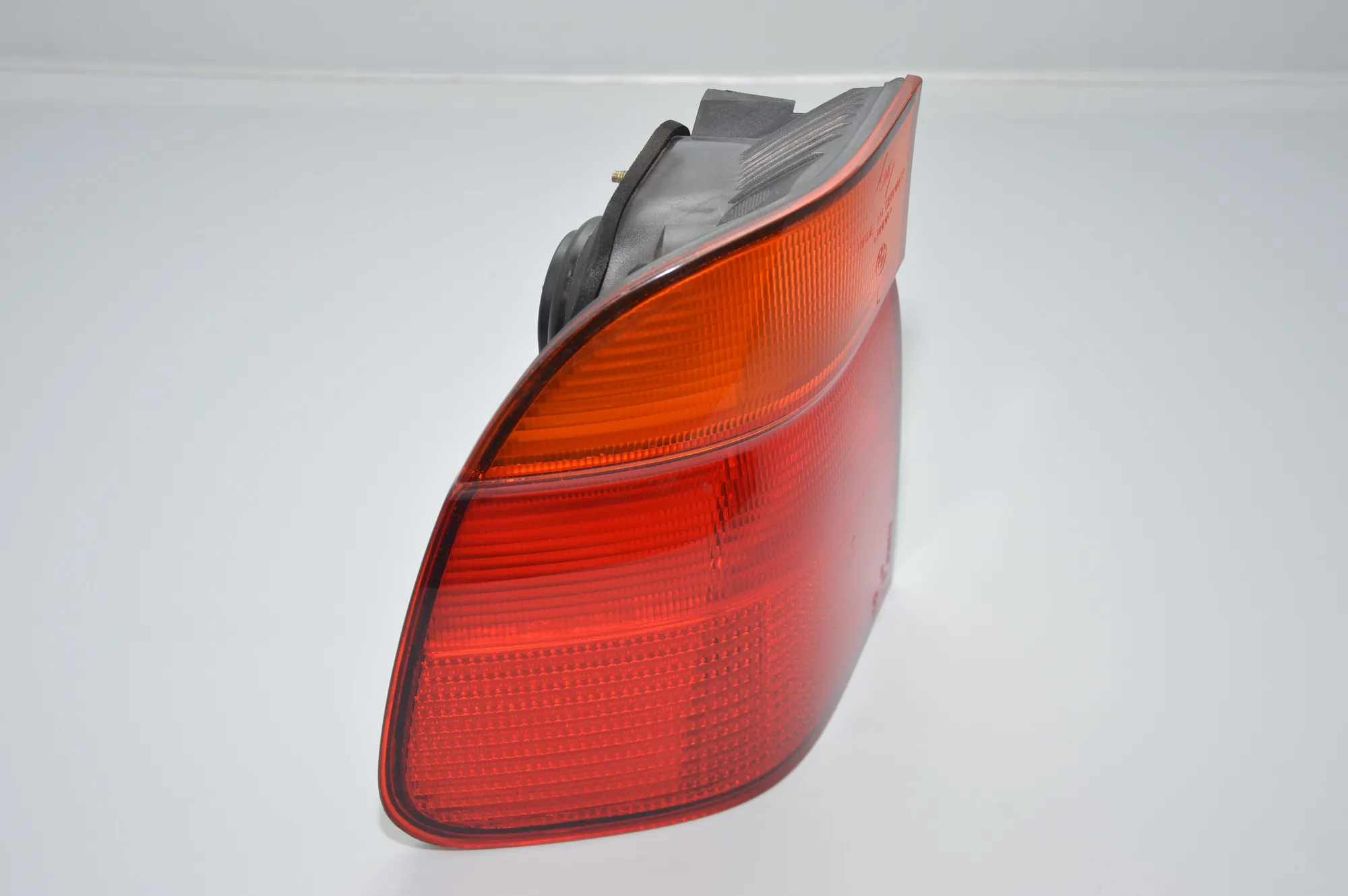 Rear Left Tail Light – OEM 8361671 · BMW 5 Touring (E39) 530 d 2000 – 2