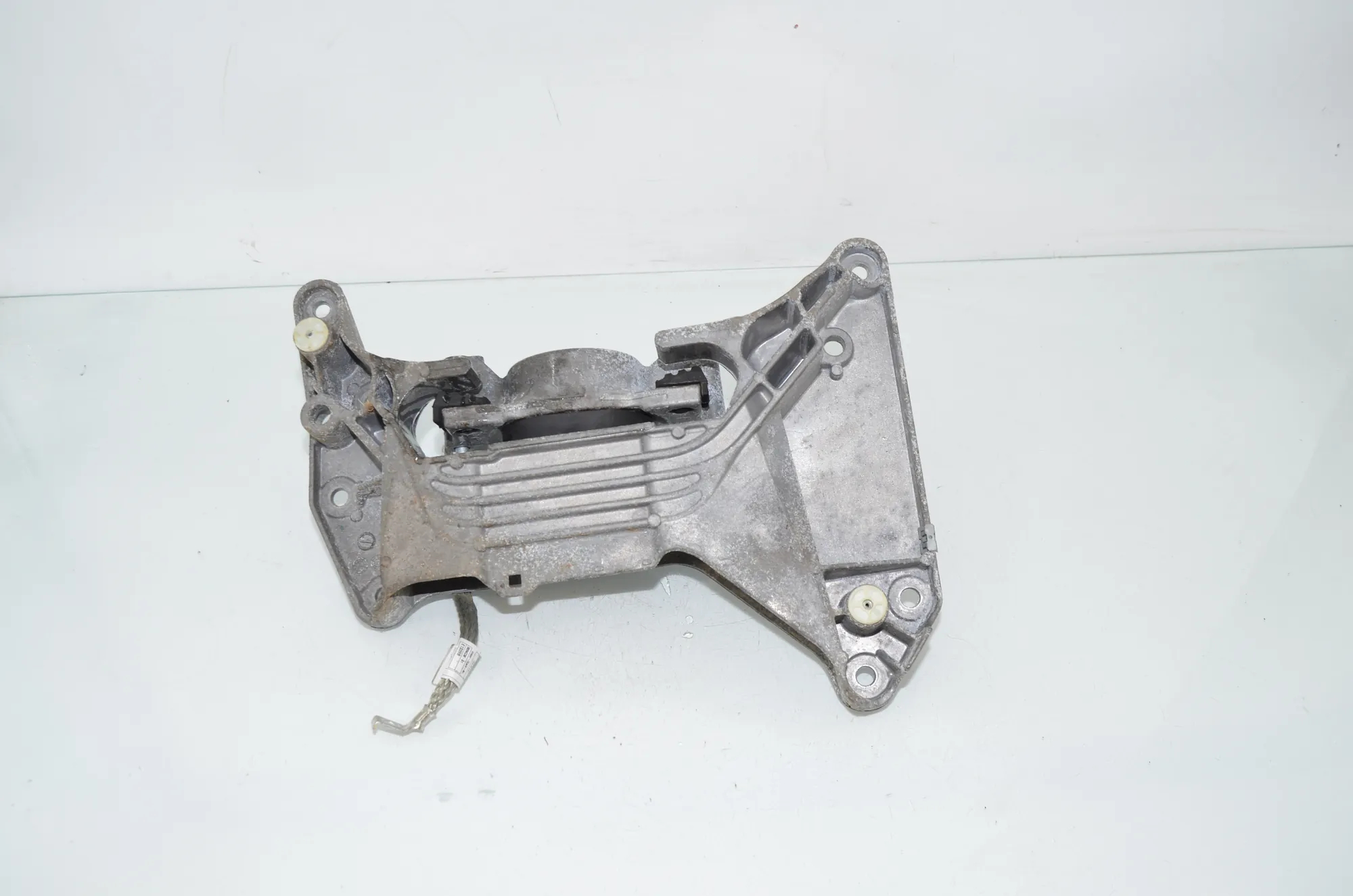 Gearbox Mount Bracket – OEM 9454393 · BMW 3 Touring (G21) (2019 - -) 320 d 2024 – 4