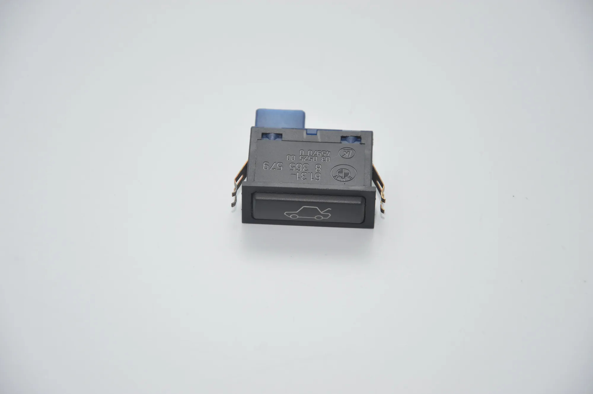 Switches – OEM 8365579 · BMW 5 Touring (E39) 530 d 1999