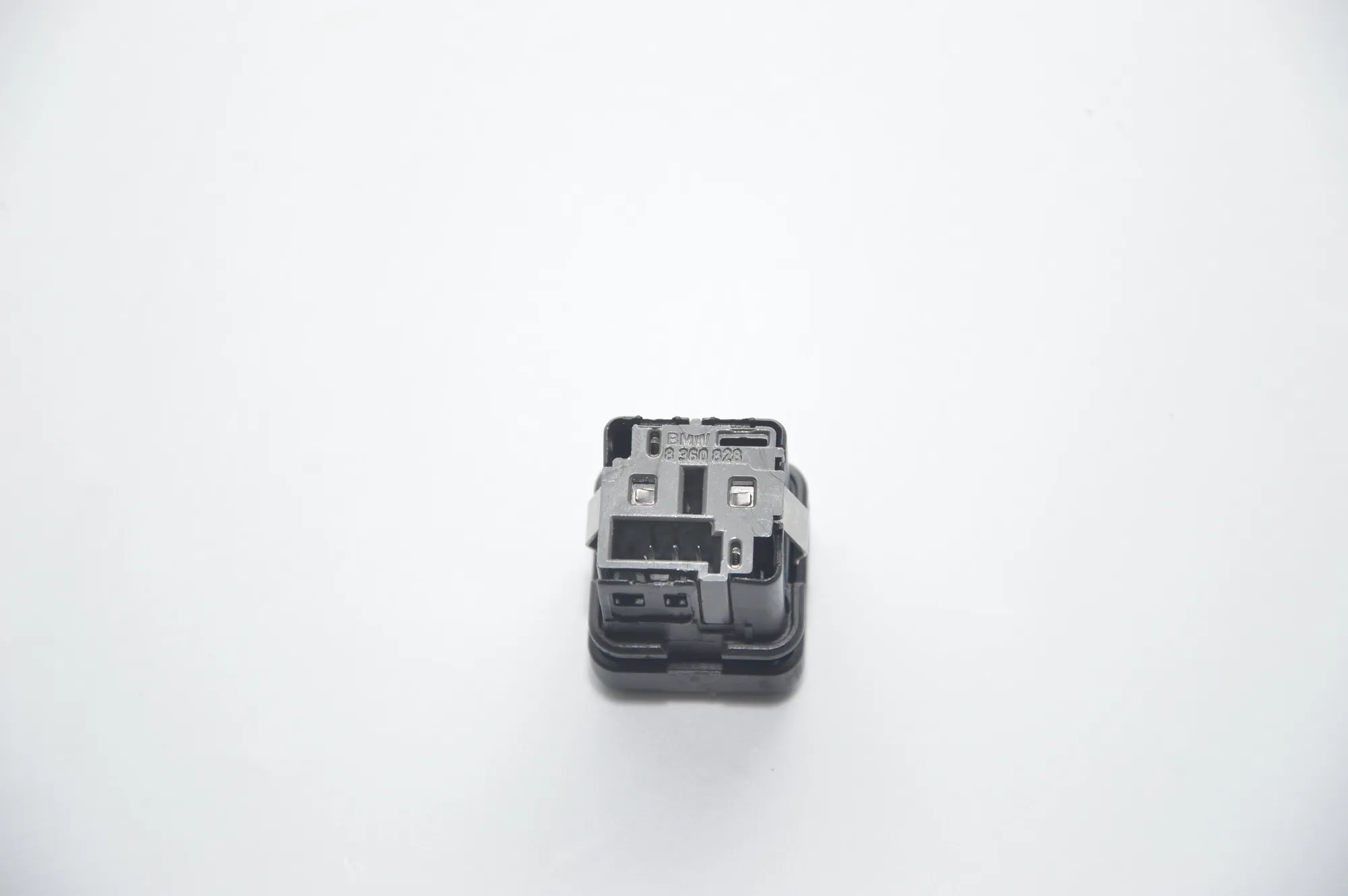 Switches – OEM 8360828 · BMW 5 Touring (E39) 530 d 1999 – 4