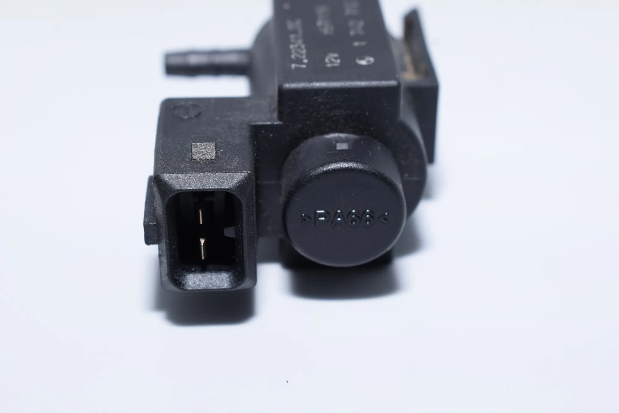 Solenoid Valve – OEM 1742712 · BMW 5 Touring (E39) 530 d 1999 – 6